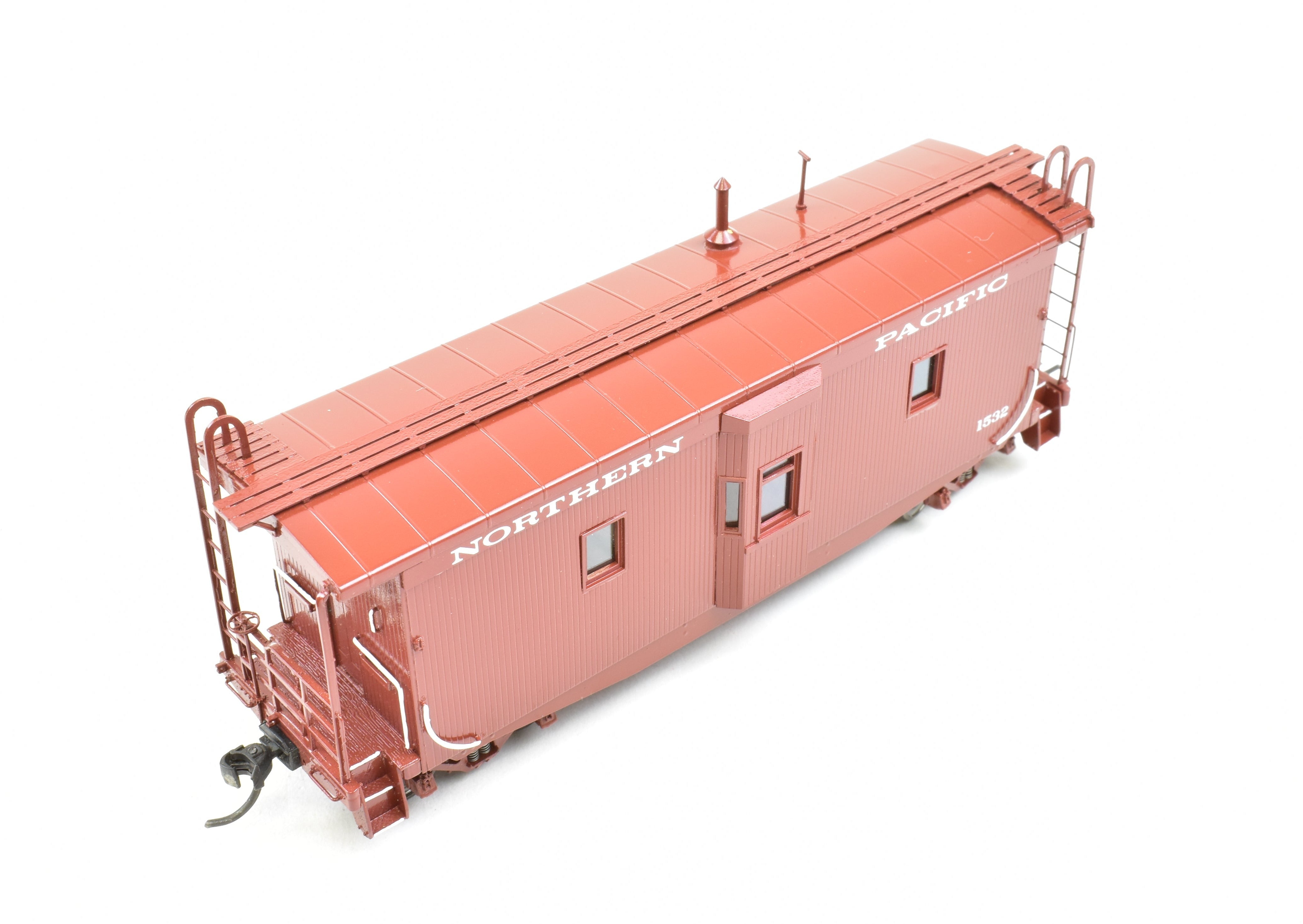 HO Brass OMI NP Northern Pacific Wood Bay Window Caboose Model No. 1532