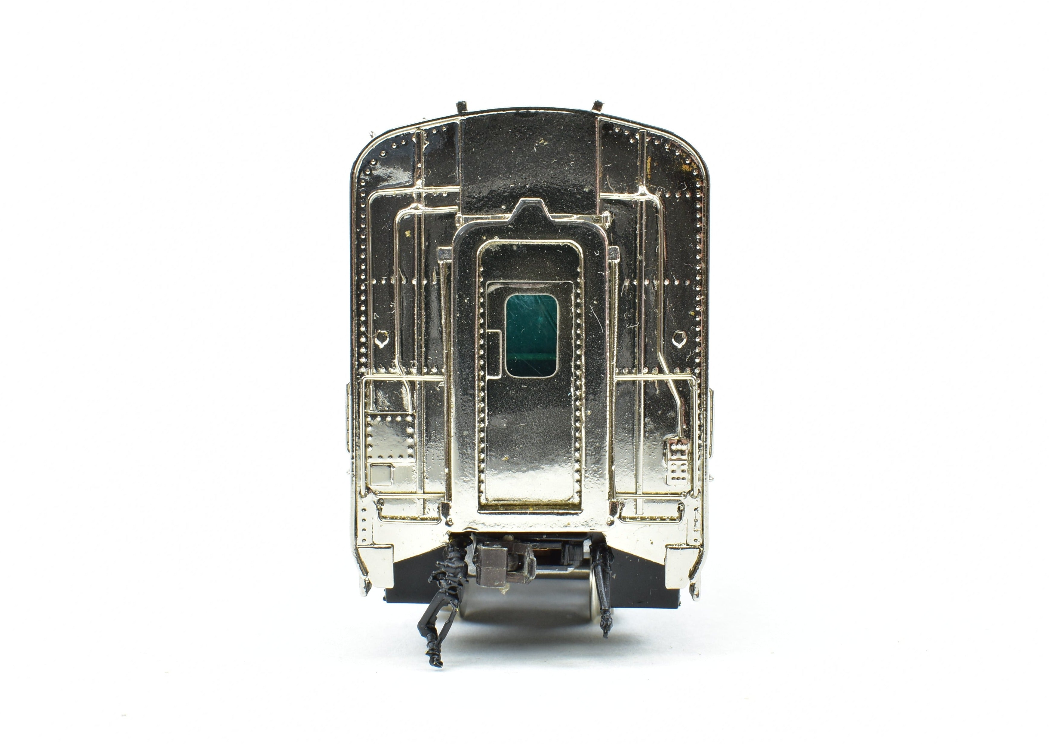 HO Scale Brass Hallmark Models ATSF - Santa Fe High - Level Transition Chair Car of the Super Crown Special Revised Version