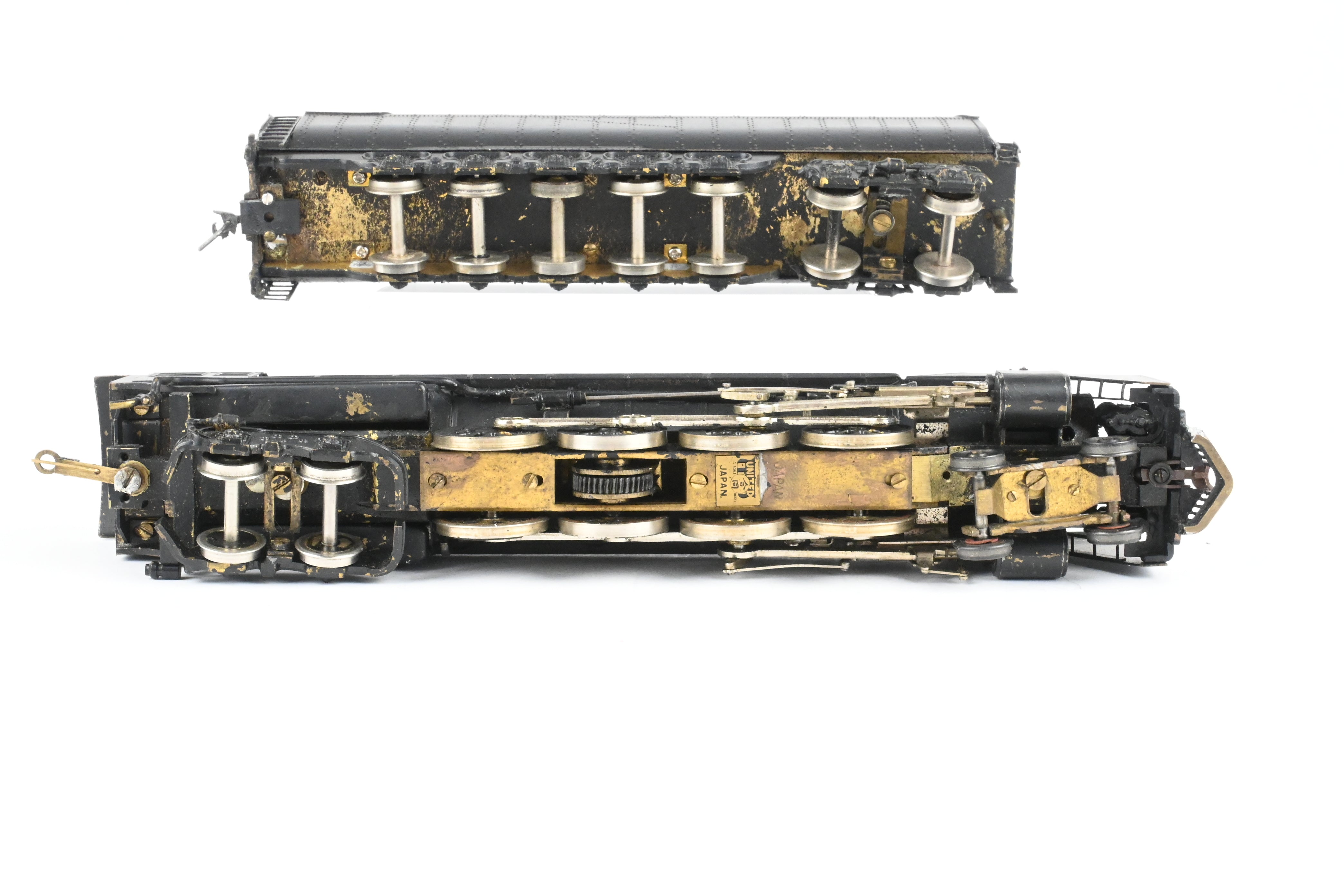 HO Scale Brass Pacific Fast Mail Model - United NYC - New York Central S-1b 4-8-4 Niagara Locomotive with Custom Painting and No Lettering
