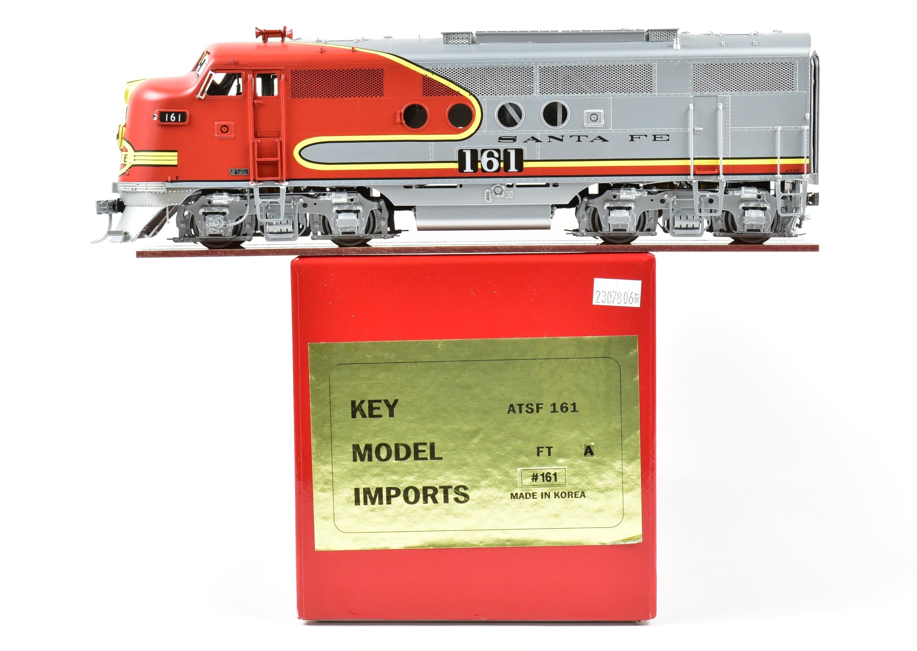 O Scale Imported Brass Key Model Imports AT&SF - Santa Fe EMD FT A-B Set with Factory-Painted Warbonnet for Model Trains