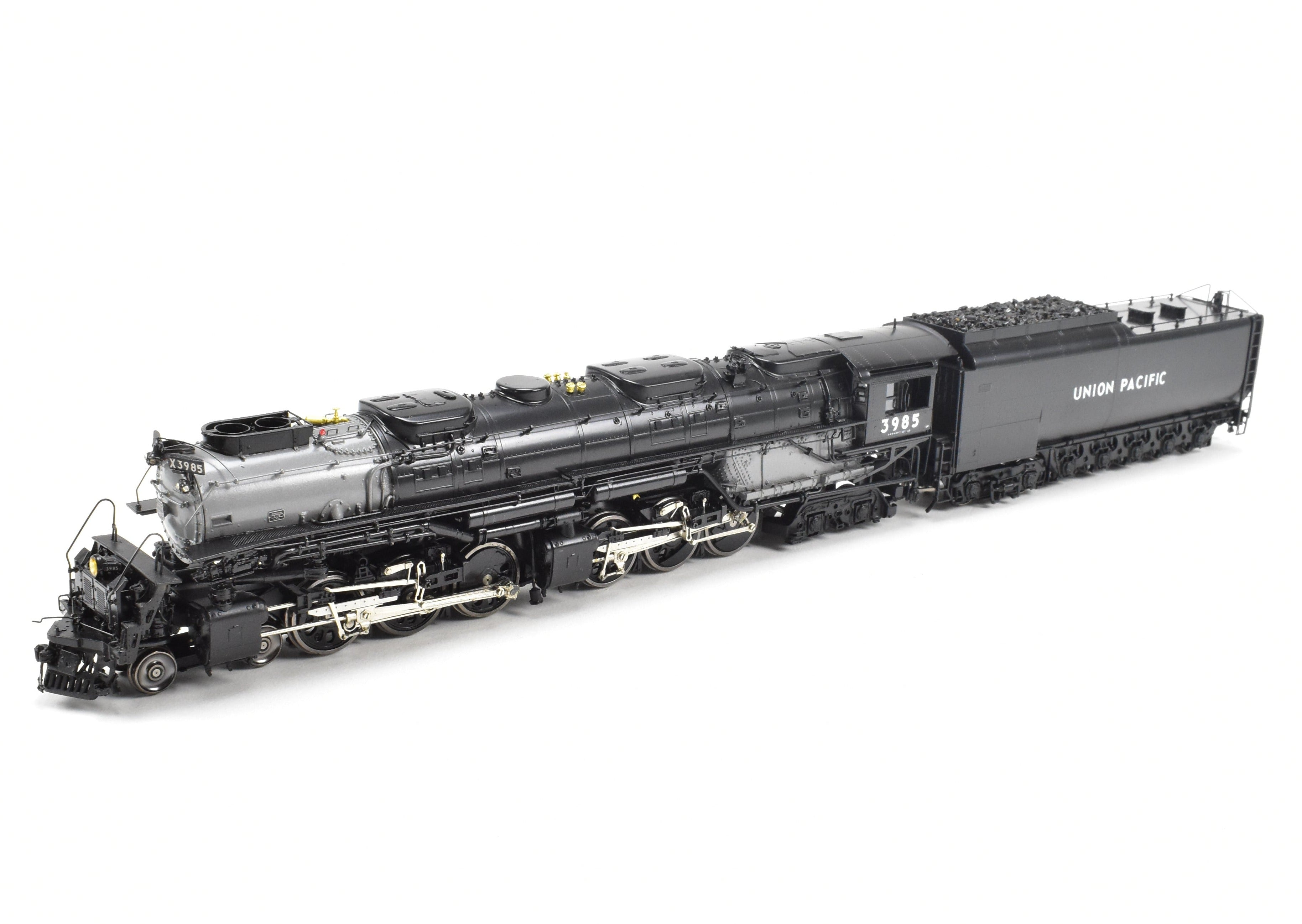 HO Scale Brass Union Pacific 4-6-6-4 Challenger FP 3985 Excursion Model by Overland