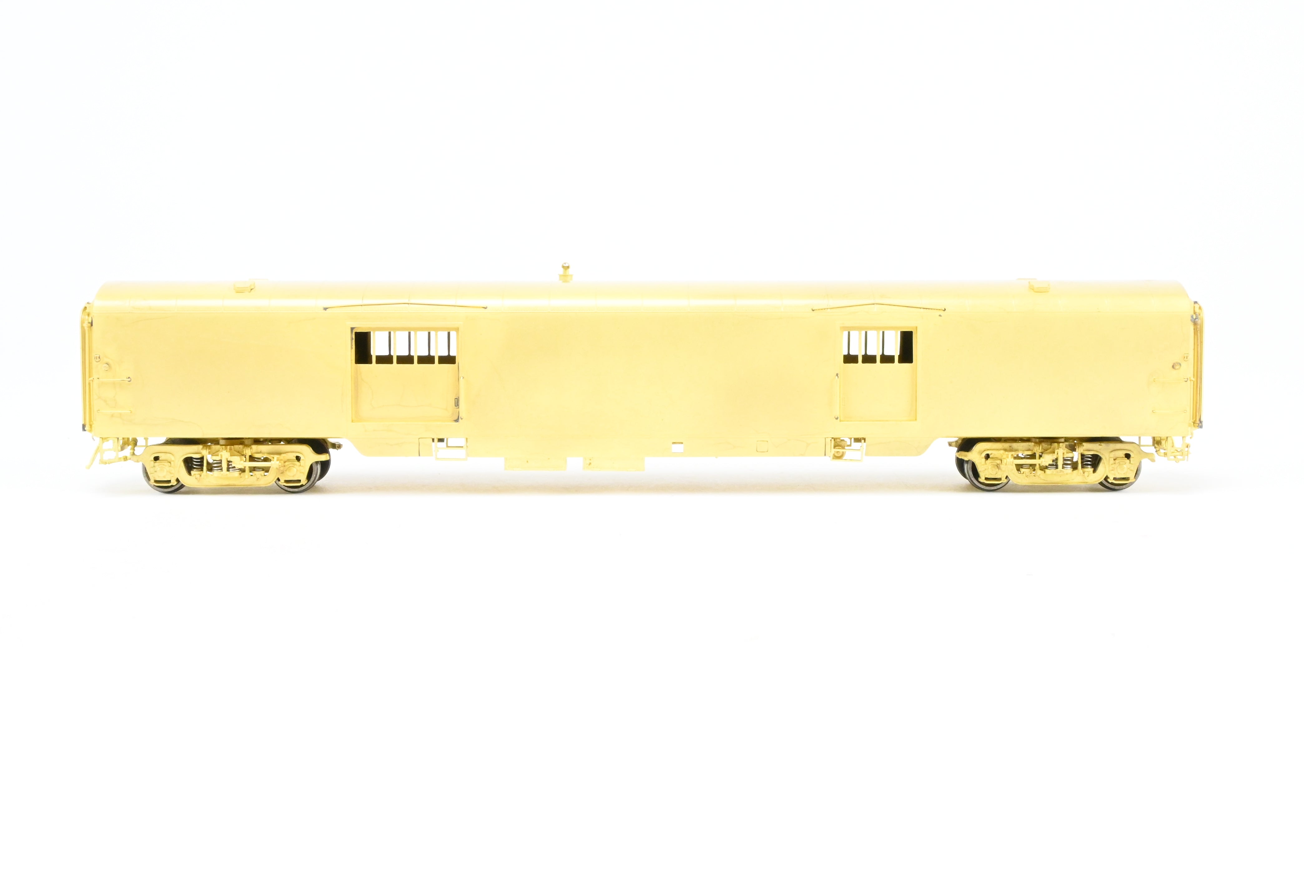 HO Scale Brass Model Great Northern Streamlined Baggage Car #270 - 272 by A. W. Enterprises