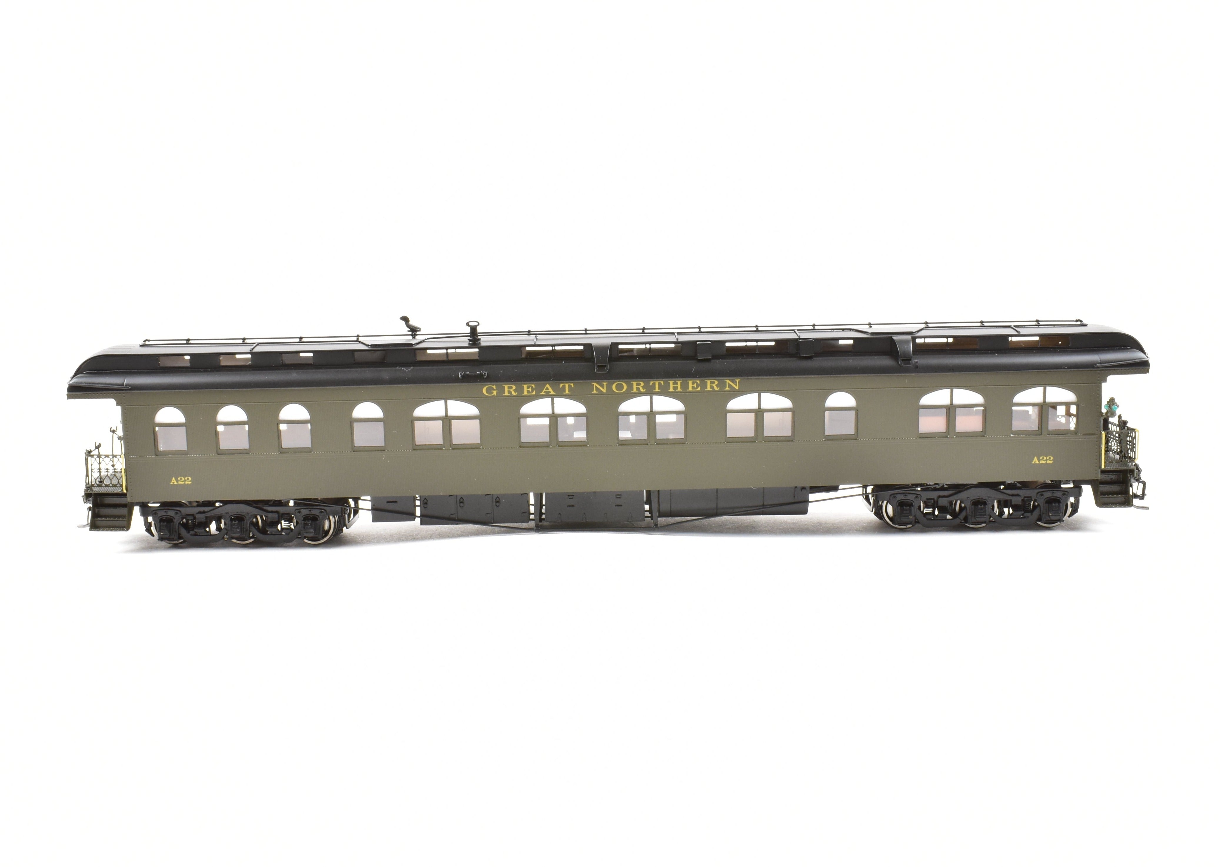 High - Quality HO Scale New Brass Model of North Bank Line (NBL) and Great Northern (GN) A22 Business Car with Wood Sides in Pullman Green for Model Train Enthusiasts