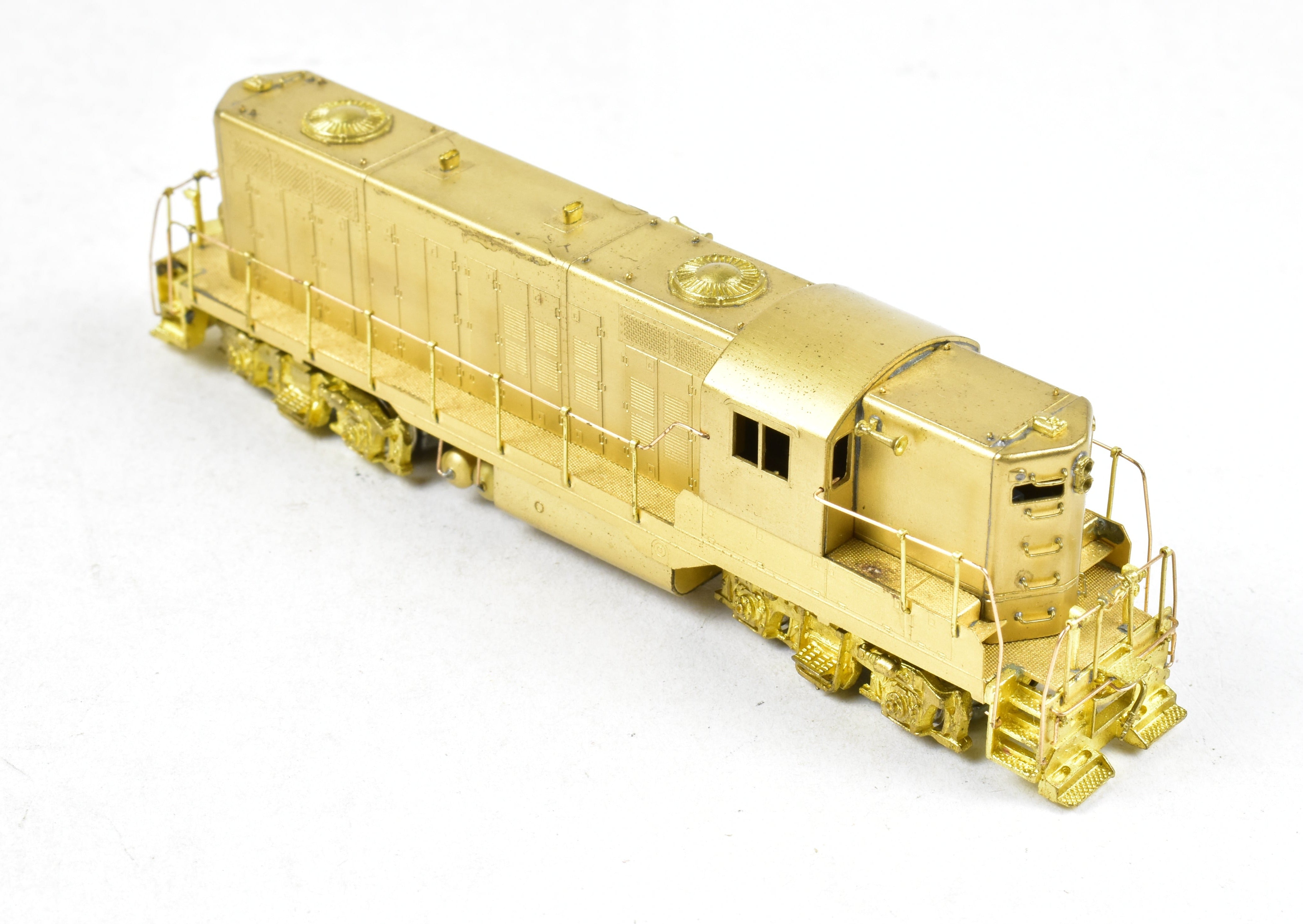 N Scale Brass Hallmark EMD GP - 9 Standard with Removable Dynamic Brakes