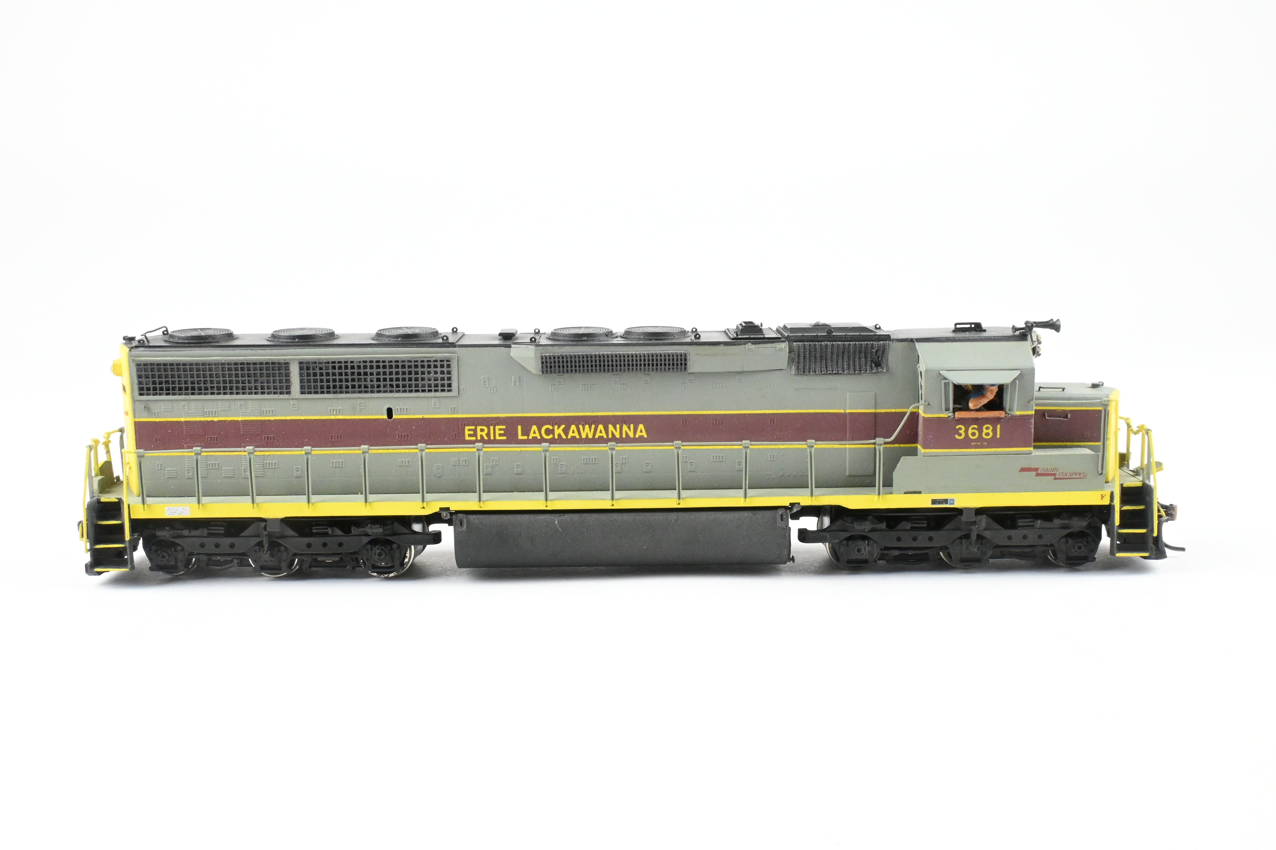 HO Scale Brass Erie Lackawanna EMD SD45 - 2 3600 HP Custom Painted Model