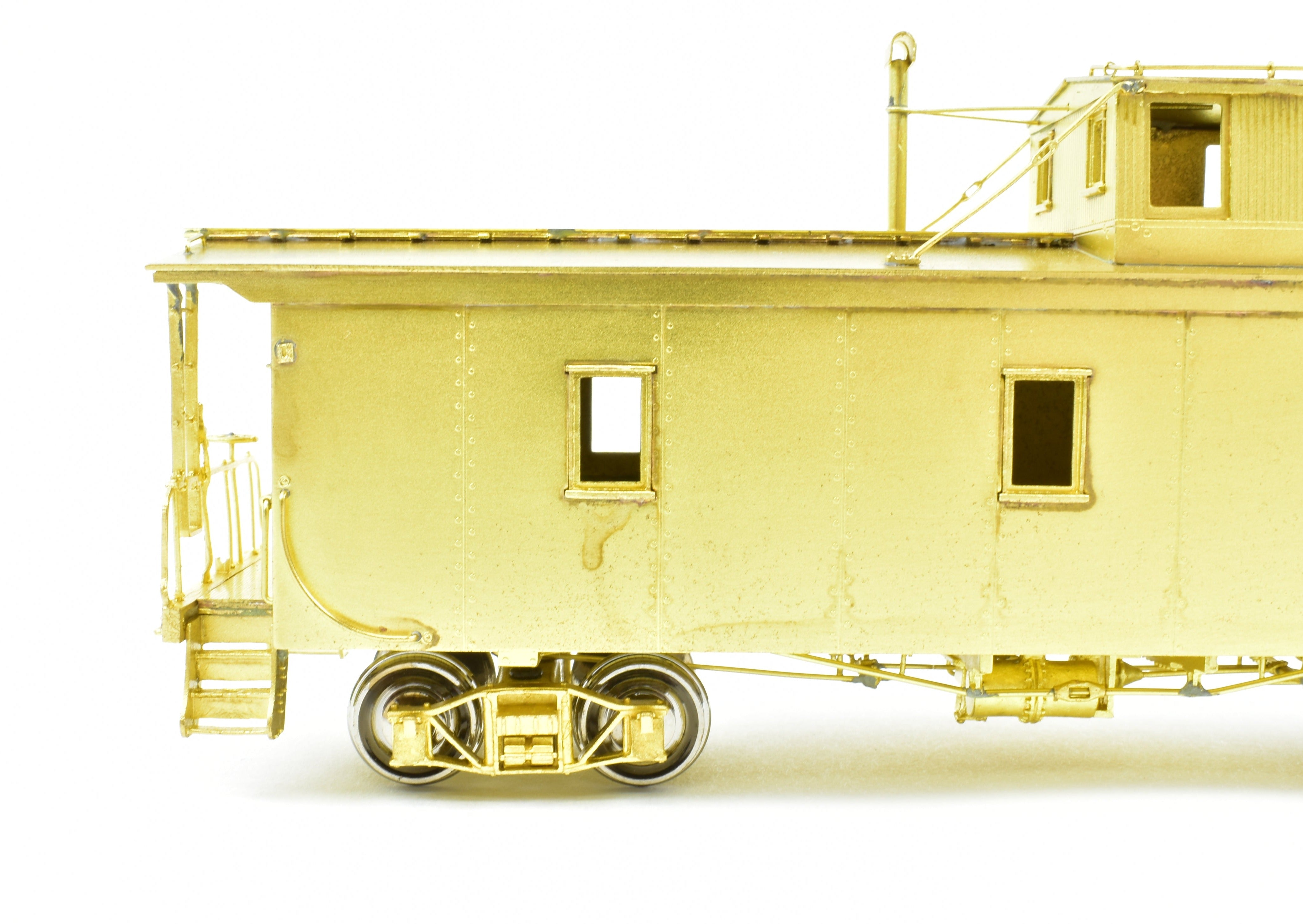 HO Brass OMI Overland Models Soo Line Wood Sheath Caboose with Two Side Windows