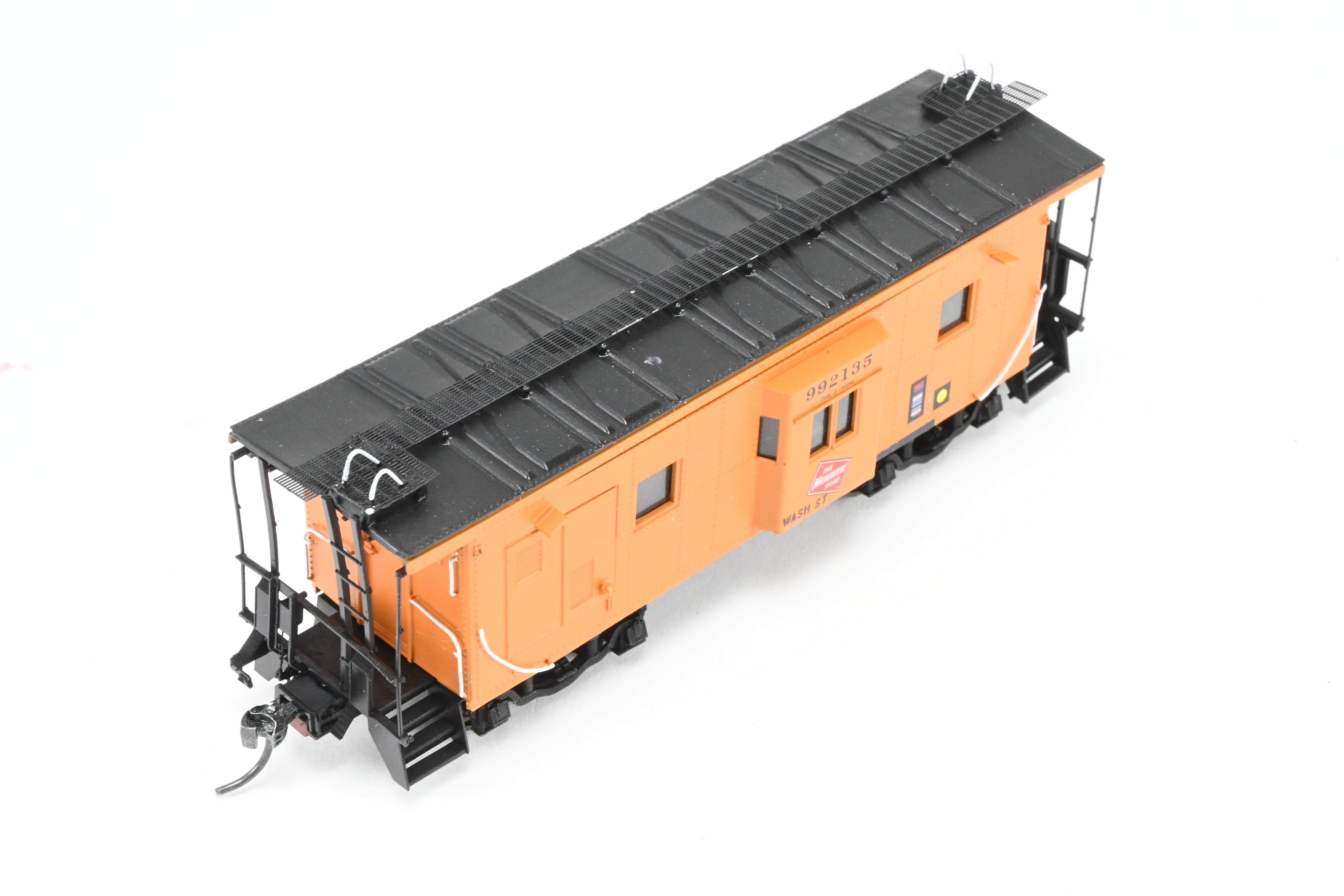 HO Scale Model Railroad - Custom Built 3D Printed Thrall Bay Window Caboose for Milwaukee Road with FP #992135 from Lines West