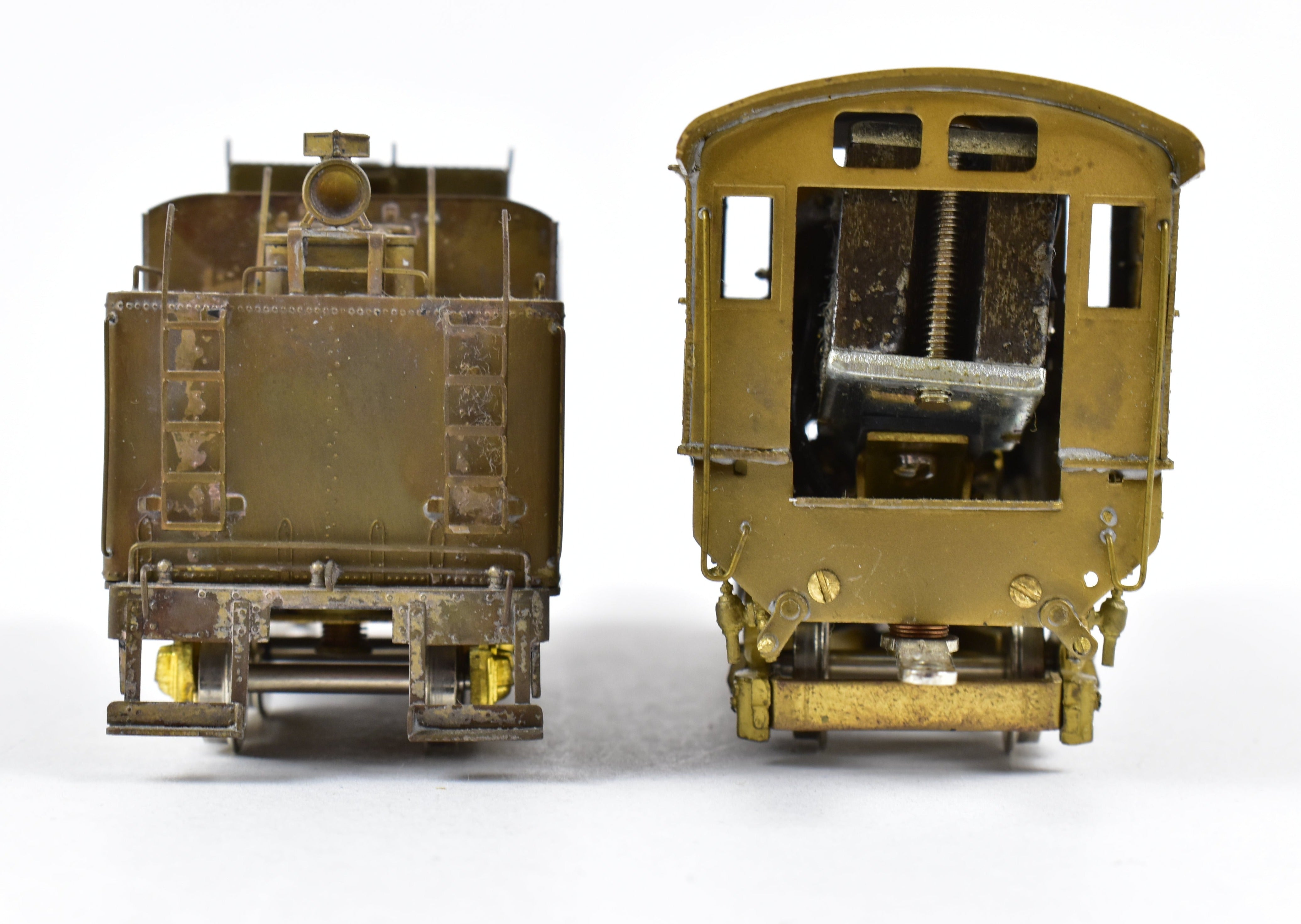 High - Quality HO Scale Brass Pacific Fast Mail Model Train - United GN Great Northern H - 5 4 - 6 - 2 Locomotive