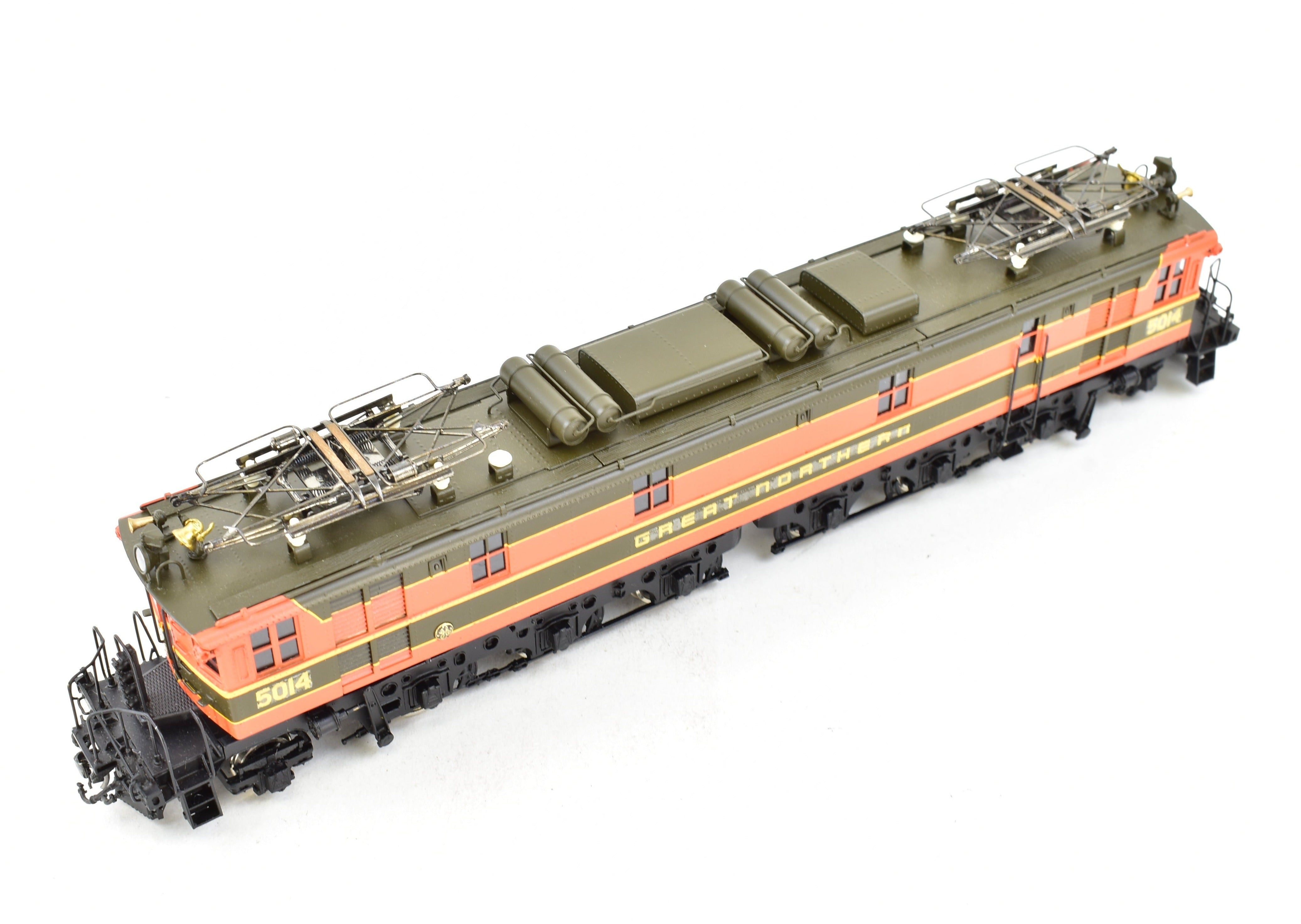 HO Scale Brass Tenshodo GN - Great Northern Y - 1 Electric Locomotive Model from 1978 - 1980 Run in FP Empire Builder Scheme No. 5014