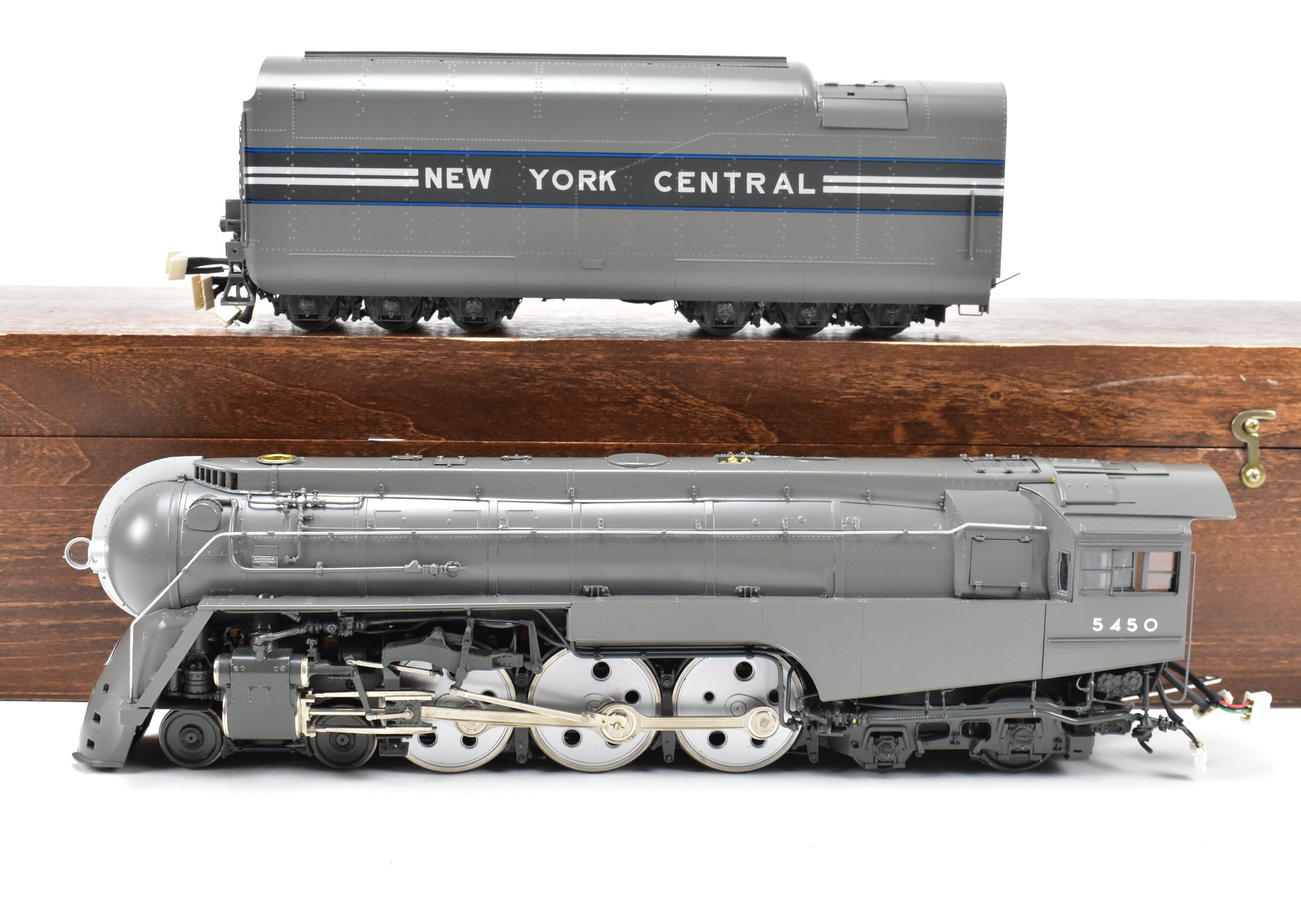 O Scale Brass Model Train - Lionel/Fine Art Models Smithsonian Series NYC - New York Central J-3a 4-6-4 20th Century Hudson FP for Collectors