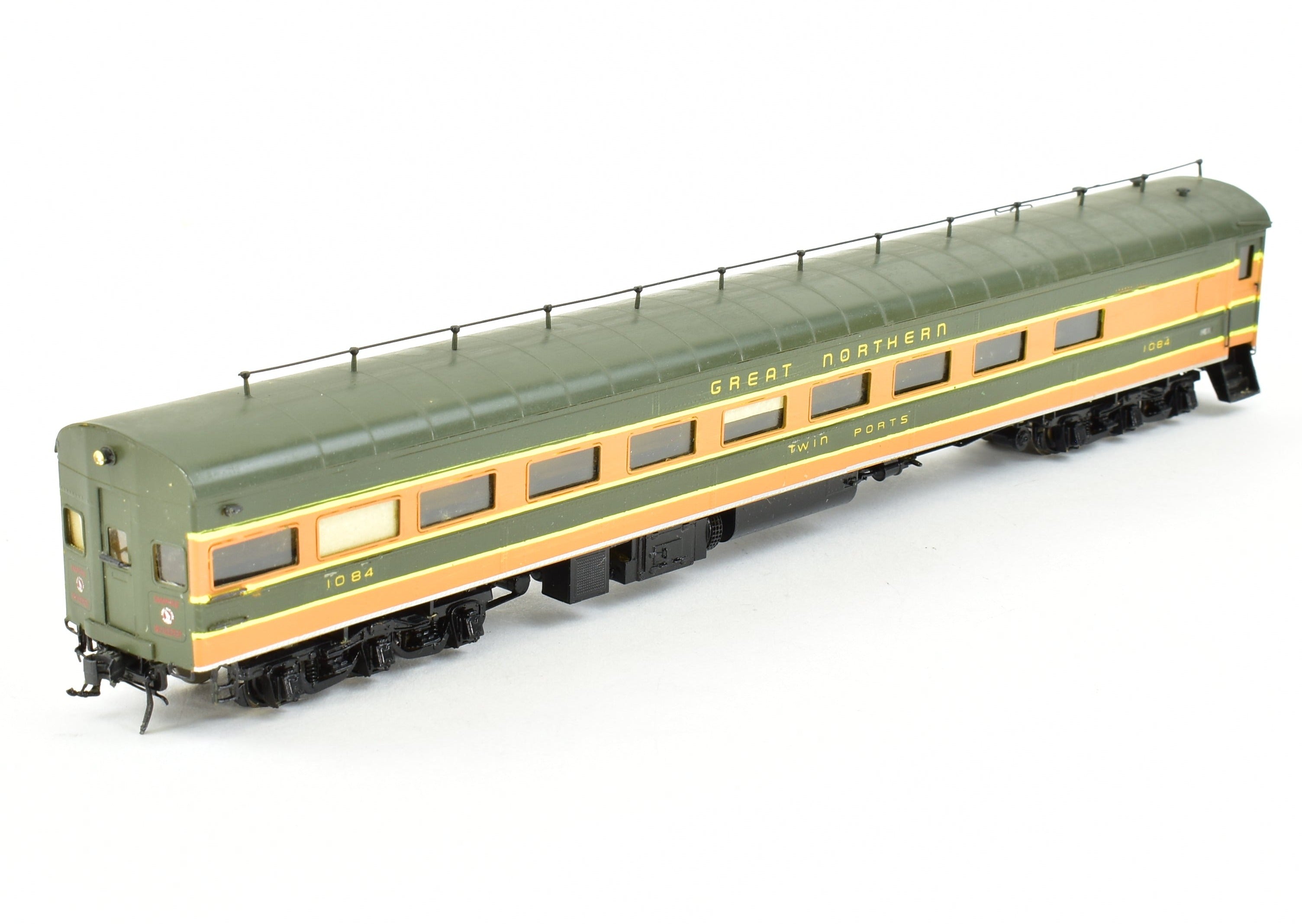 HO Scale Brass Oriental Limited Great Northern Buffet Parlor Observation Model Modified for Mid - Train Service, CP Brand
