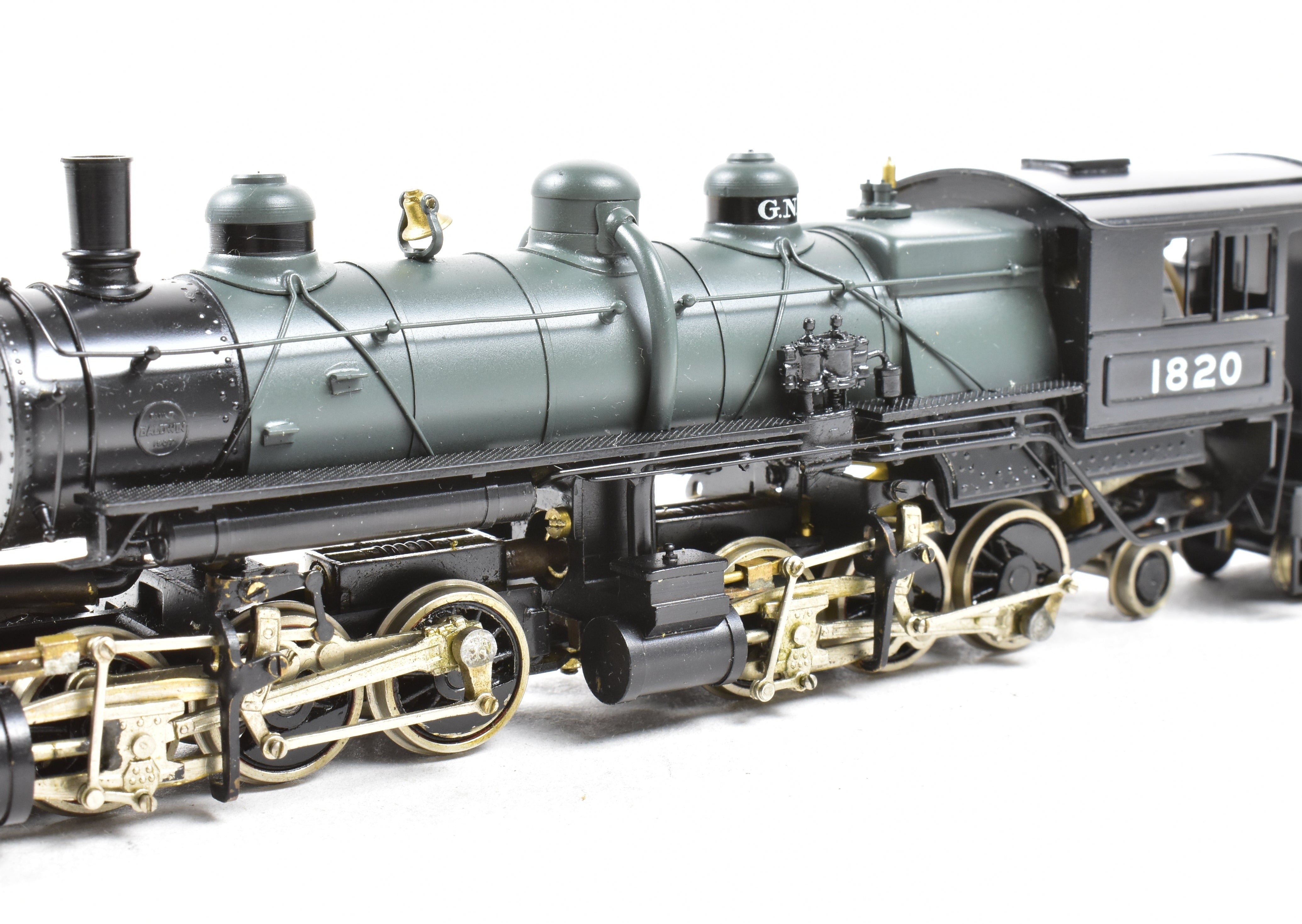 HO Scale Brass Model Train - PFM - United GN Great Northern L - 2 Class 2 - 6 - 6 - 2 Crown Model CP No. 1820 for Model Train Enthusiasts
