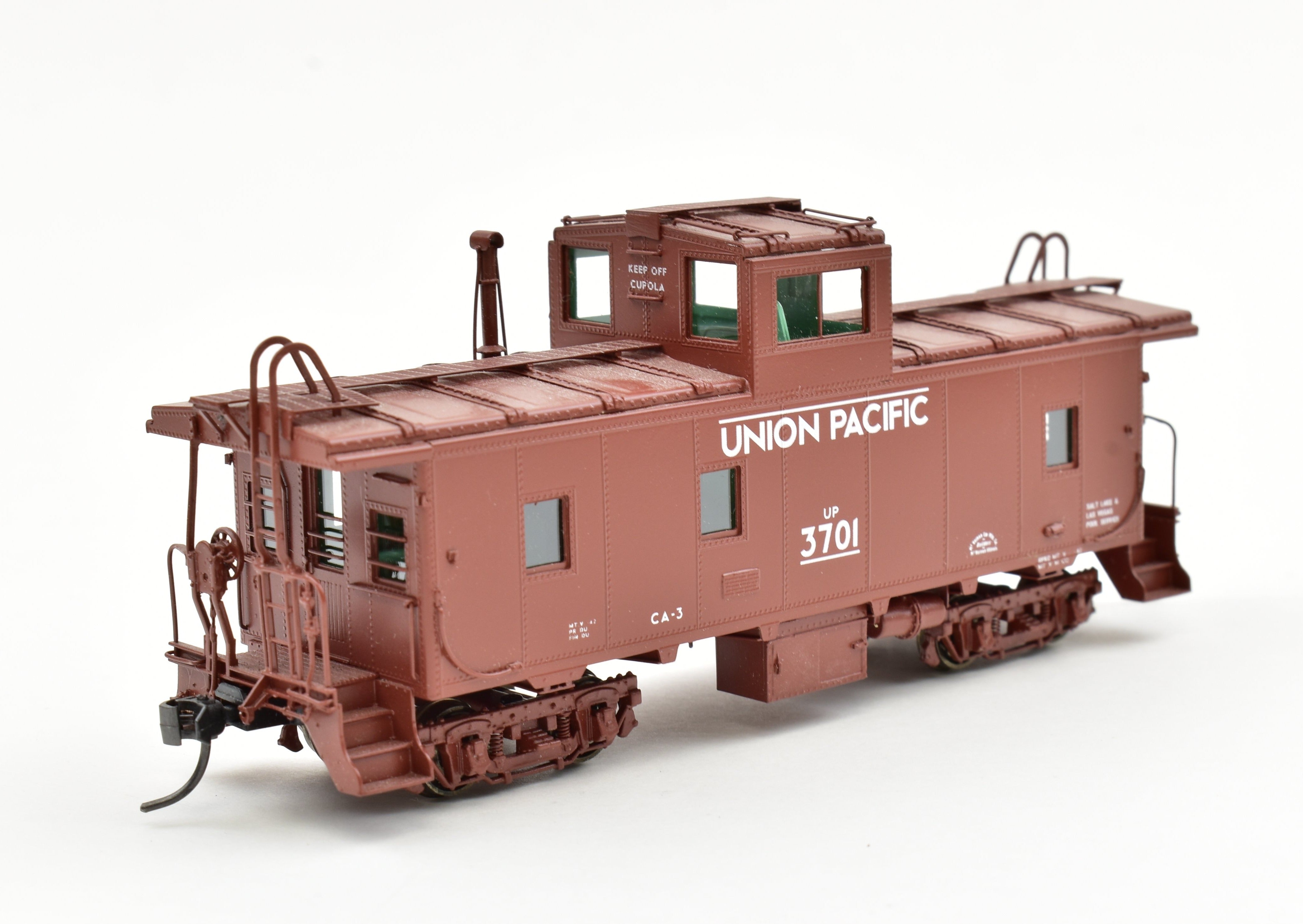 HO Scale Brass Caboose Model - OMI (Overland Models, Inc.) Union Pacific CA - 3 Caboose from 2000 Run with Full Interior