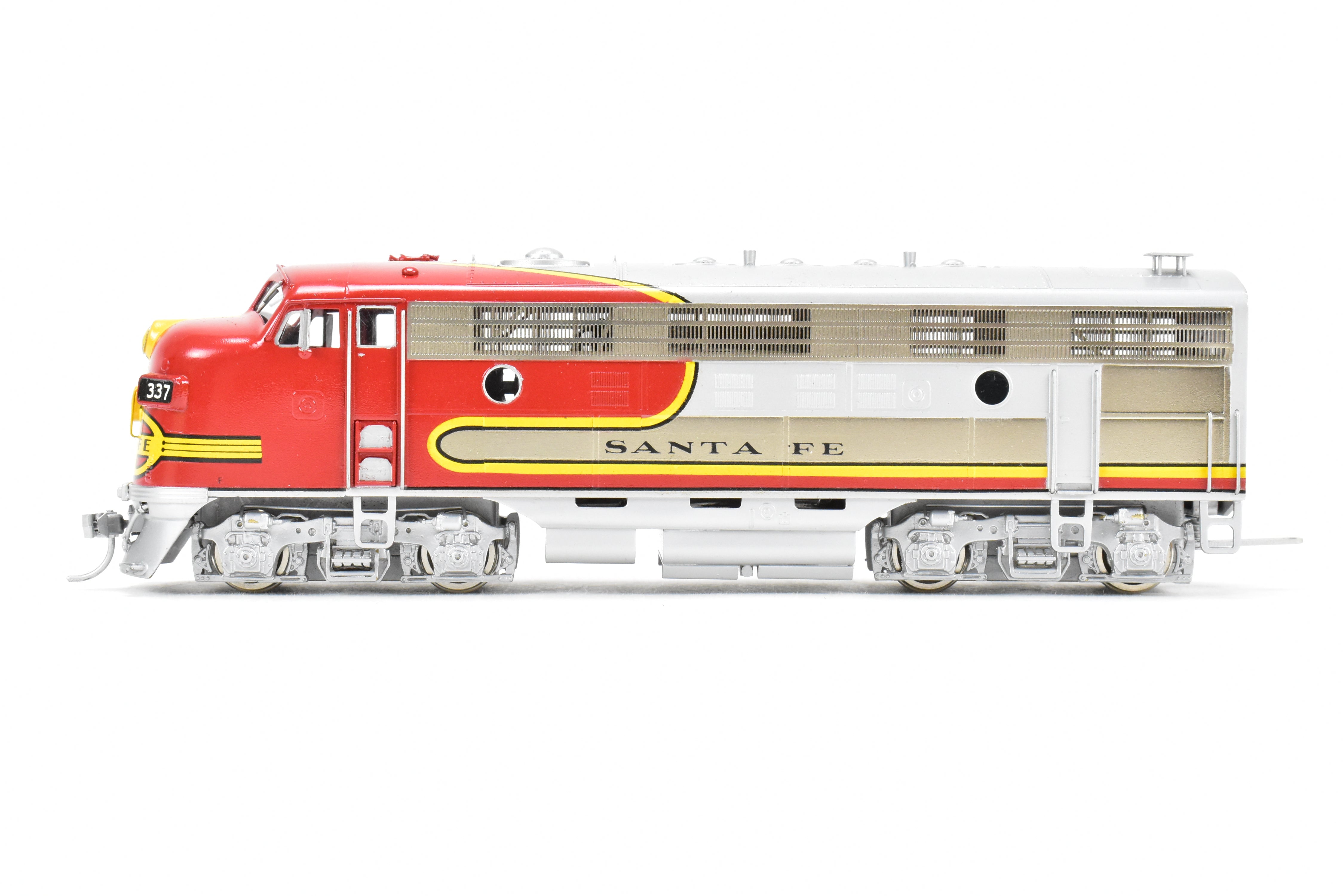 HO Brass Oriental Limited ATSF Santa Fe EMD F3A 1500 HP Phase IV Warbonnet #337 Pro-Painted