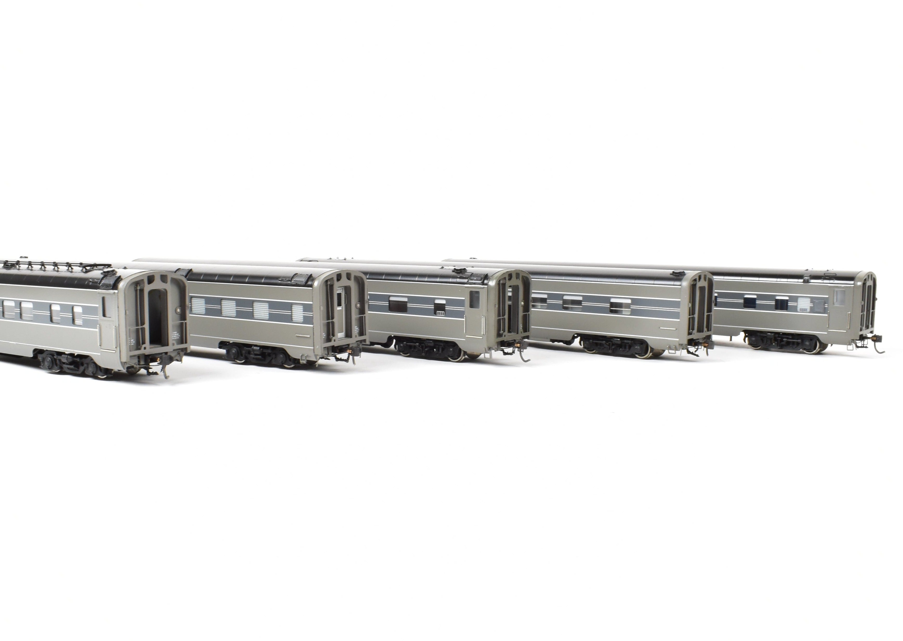 HO Scale Brass Passenger Car Set - Challenger Imports NYC - New York Central 1940 20th Century Limited 10-Car Passenger Train Collection