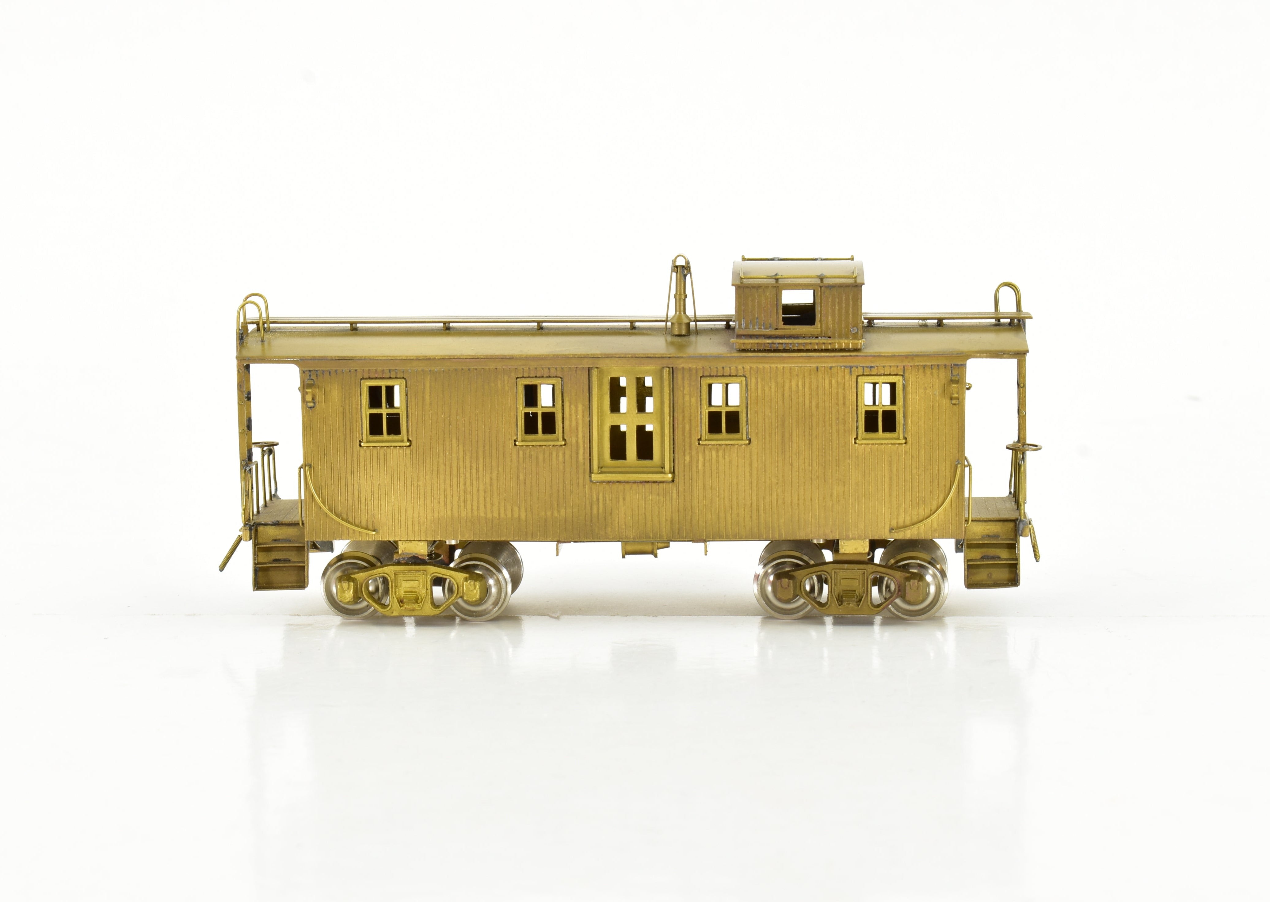 HO Scale Brass Gem Illinois Central #9405 Wood Side Door Caboose Model
