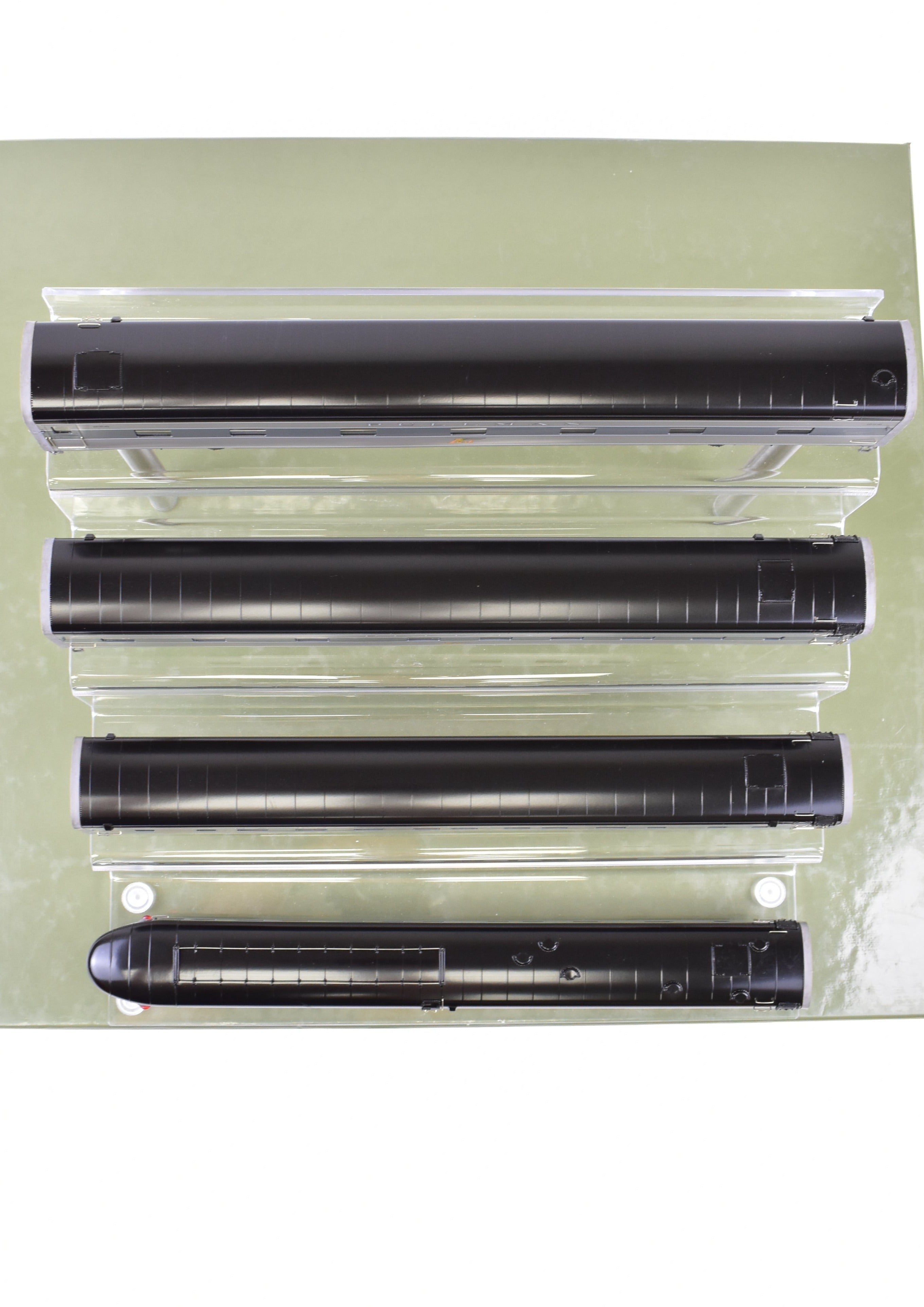 HO Scale Brass Model Train Set - Challenger Imports SP Southern Pacific 1941 Lark 9 - Car Collection Featuring Various Car Types