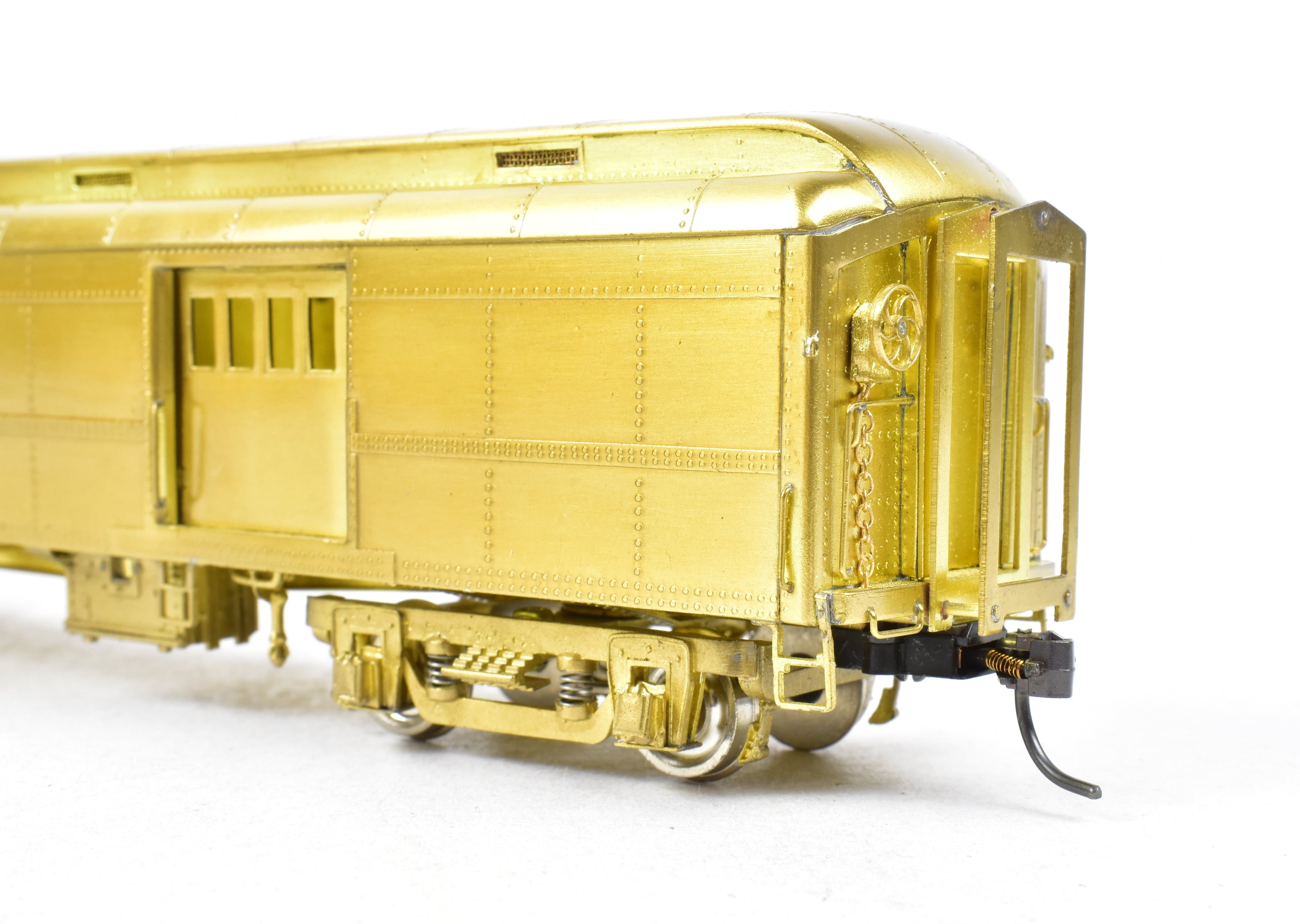 HO Scale Brass Precision 60-Foot Double Door Baggage Car by NYC