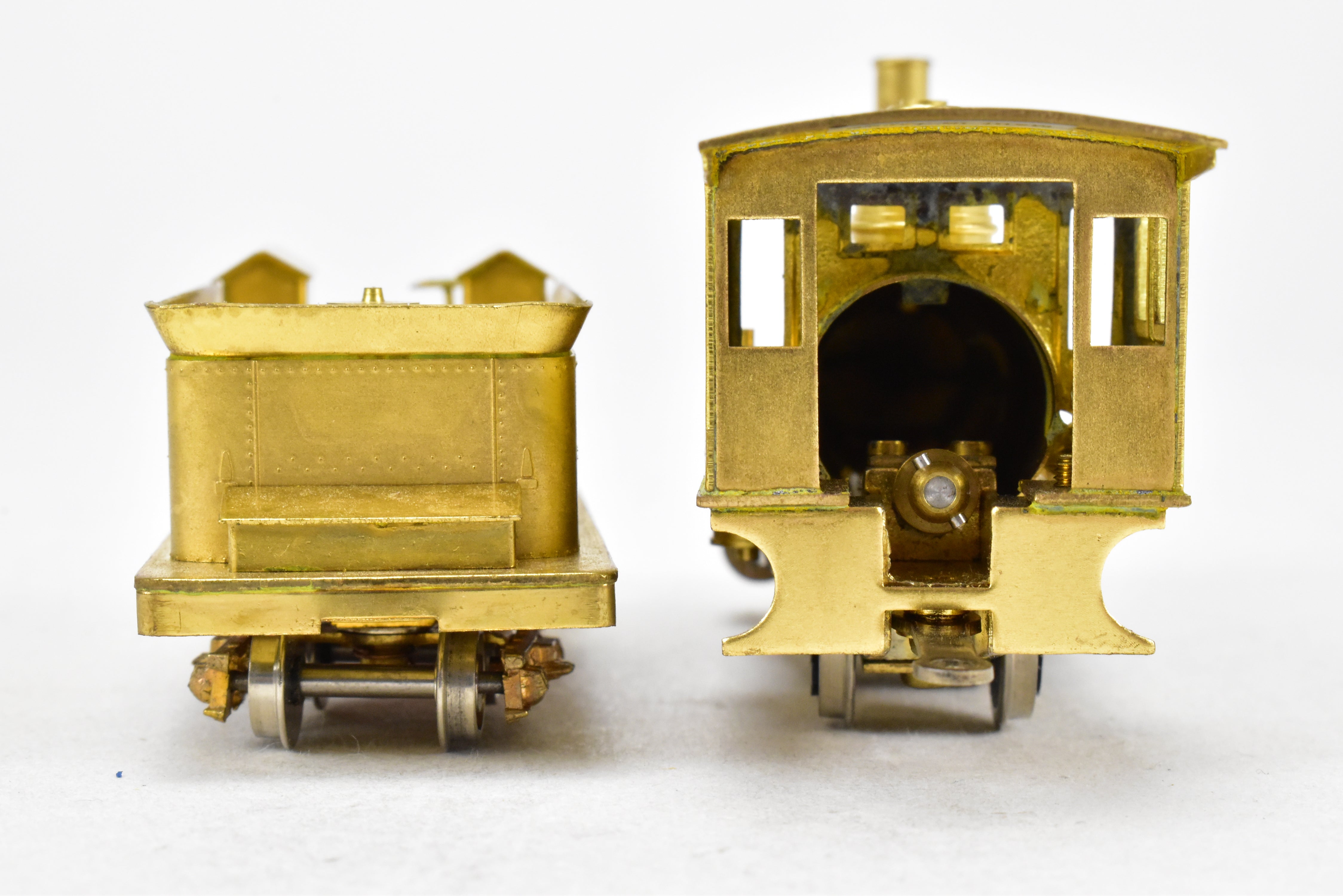 HOn3 Scale Brass Model Train - Far East Distributors Mogul 2-6-0 Steam Locomotive from Circa 1910 in Spartan Series