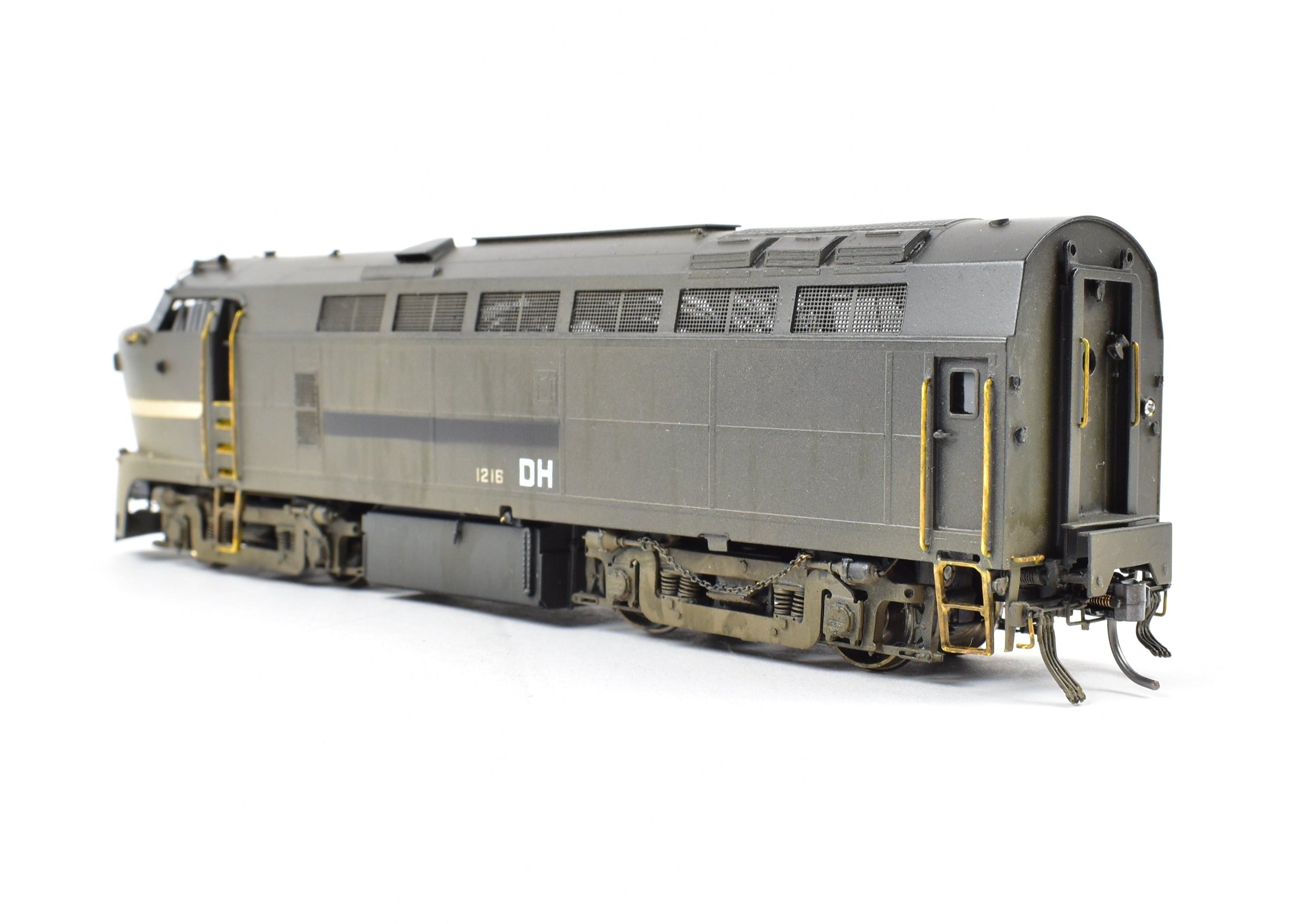HO Scale Brass Model Train - Overland Models, Inc. (OMI) Delaware and Hudson (D&H) BLW RF-16 Shark Nose A-unit CP in New York Central (NYC)/Delaware and Hudson (D&H) Patch No. 1216