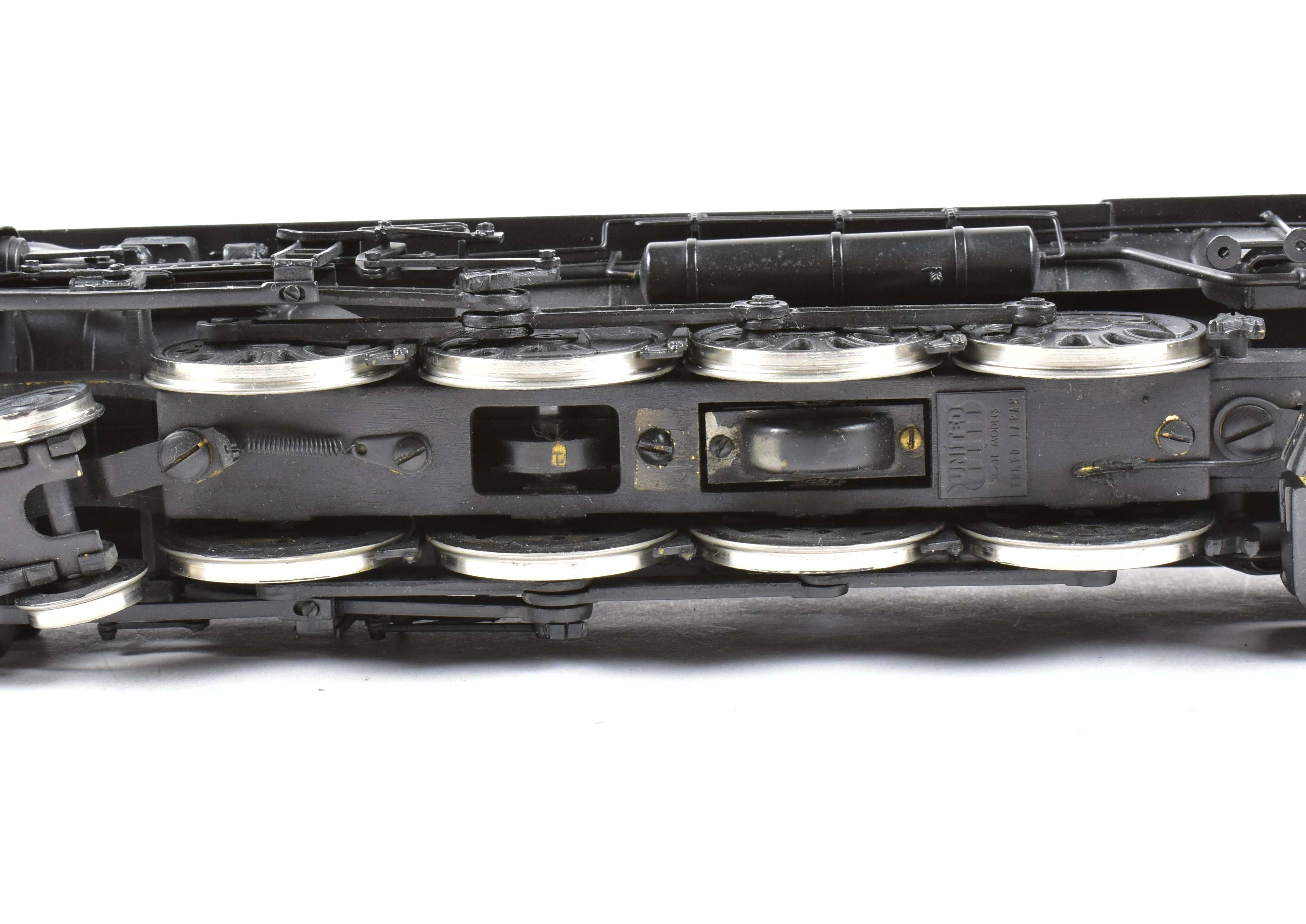 High - Quality HO Scale Brass Model Train CON PFM - United ATSF - Santa Fe 4 - 8 - 4 Northern with Tapered Rods, Custom - Painted Version