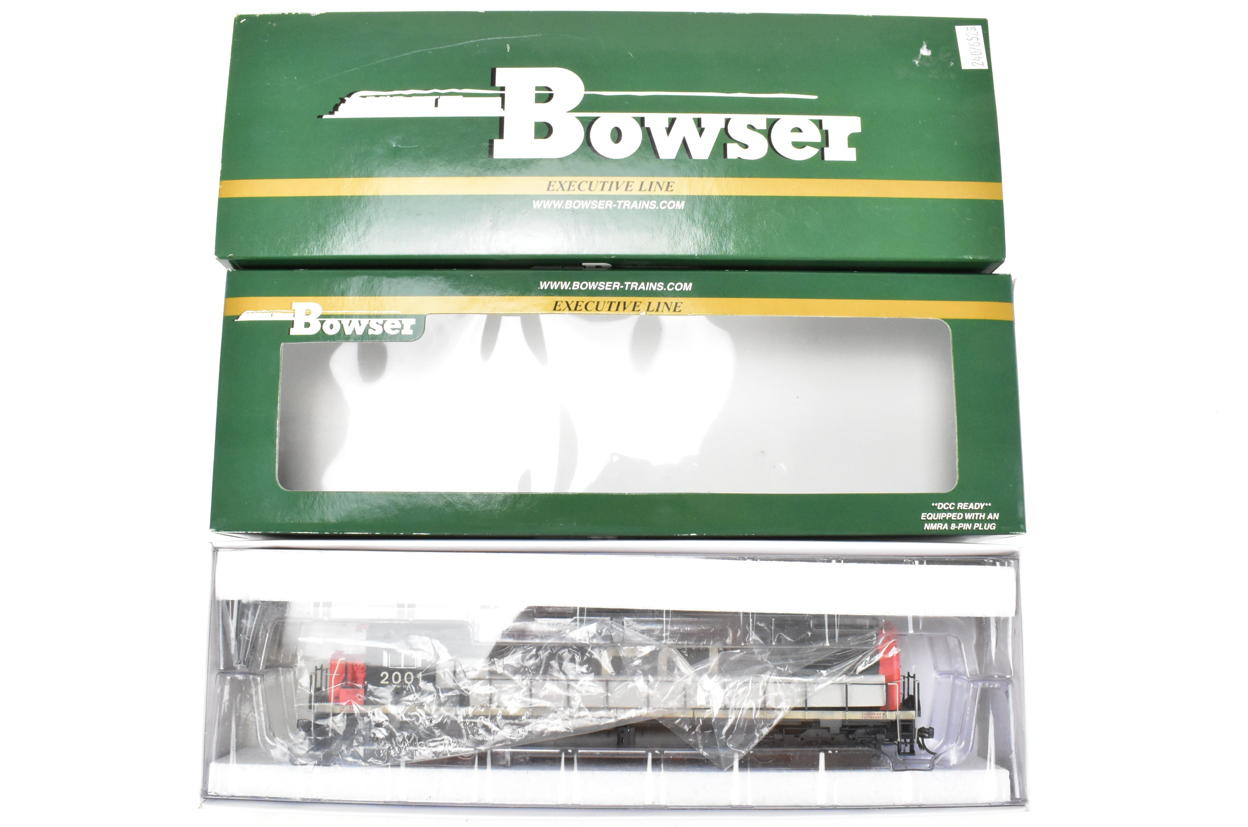 HO Scale Con Bowser Executive Line Canadian National Railway Alco C630M Model Train with ESU DCC and Sound Function, Featuring Road Number 2001 and Professional Weathering