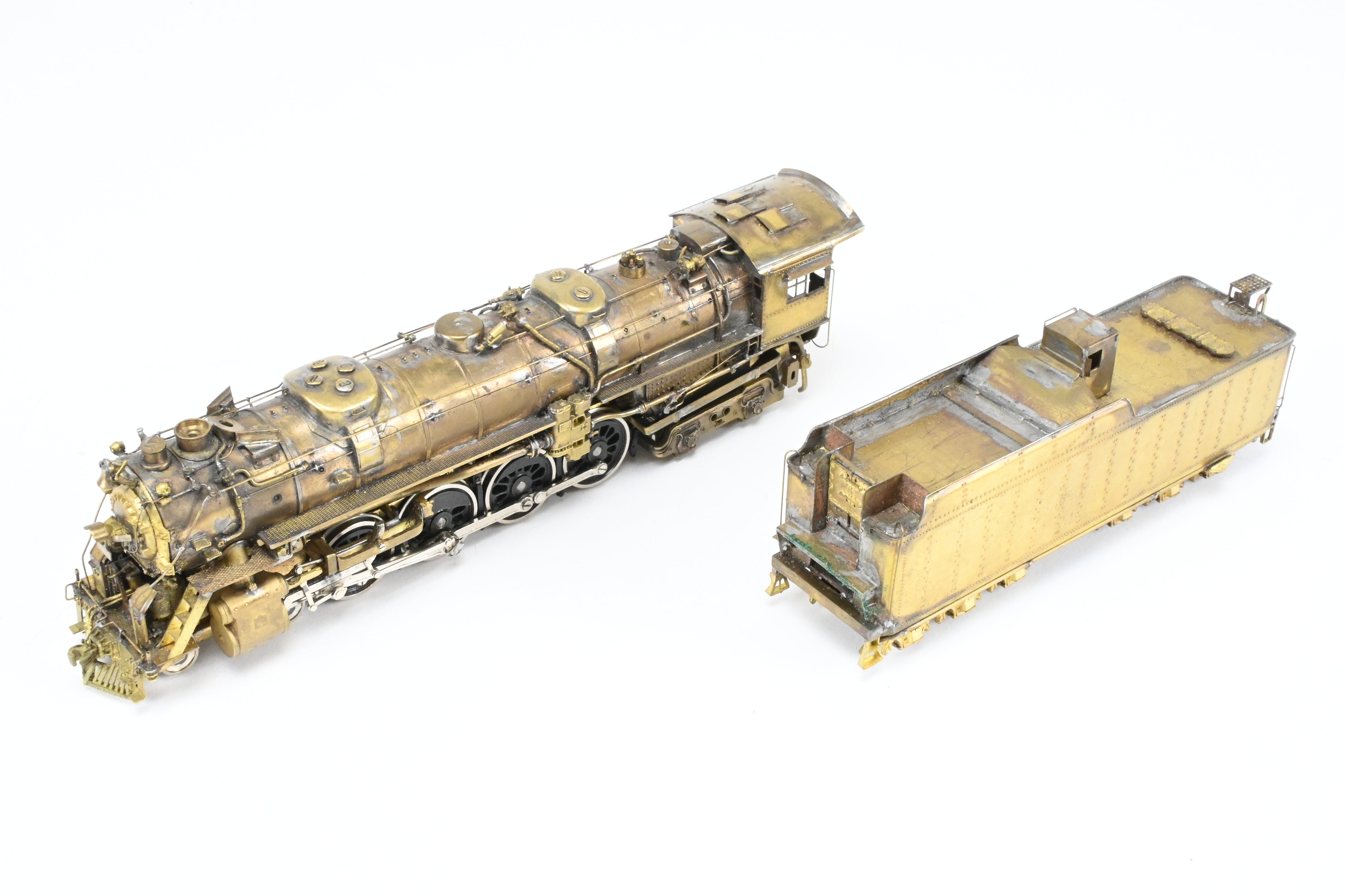 HO Scale Custom-Made Brass Model Train - Missouri Pacific 2100 Series 4-8-4 Locomotive, Specifically Built as No. 2104, a One-of-a-Kind Creation by Joe G. Collias