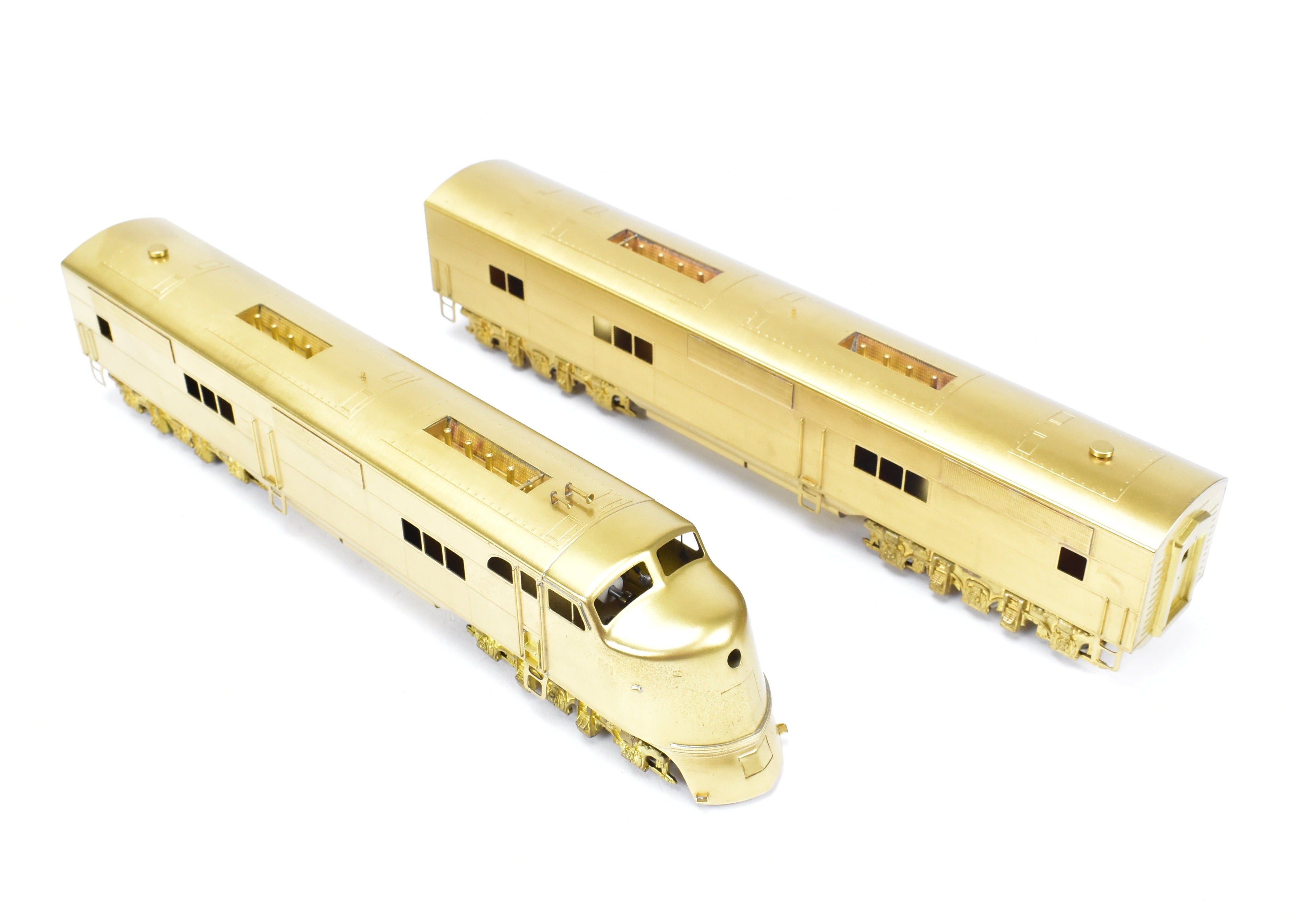 HO Scale Brass Hallmark Models Collection of Various Roads EMD E1 A/B Set with Powered A Unit and Unpowered B Unit