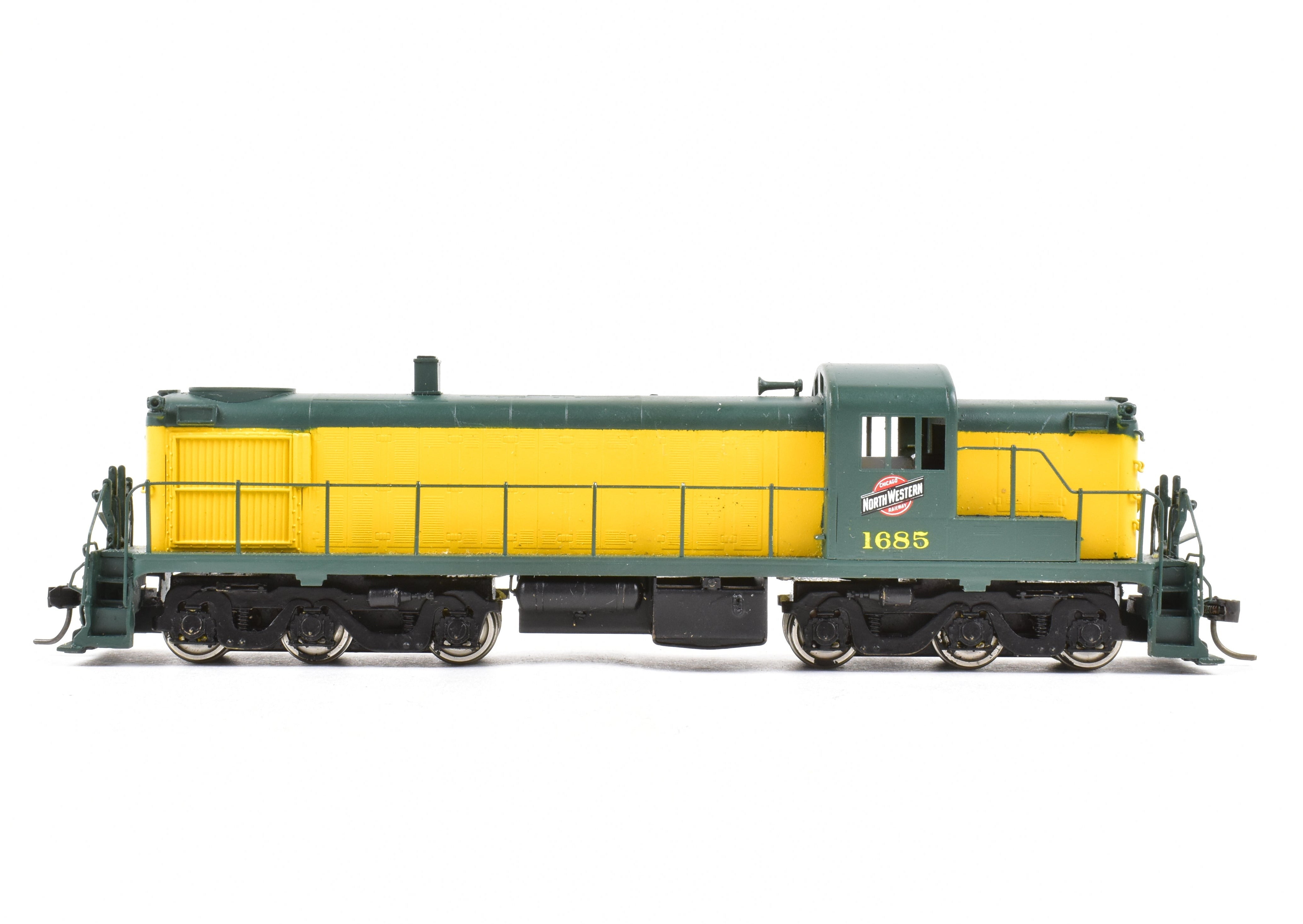 HO Scale Brass ALCO Locomotive Models of C&NW - Chicago & Northwestern ALCO RSD - 4/5 Phase 1 Custom - Painted as CP No. 1685