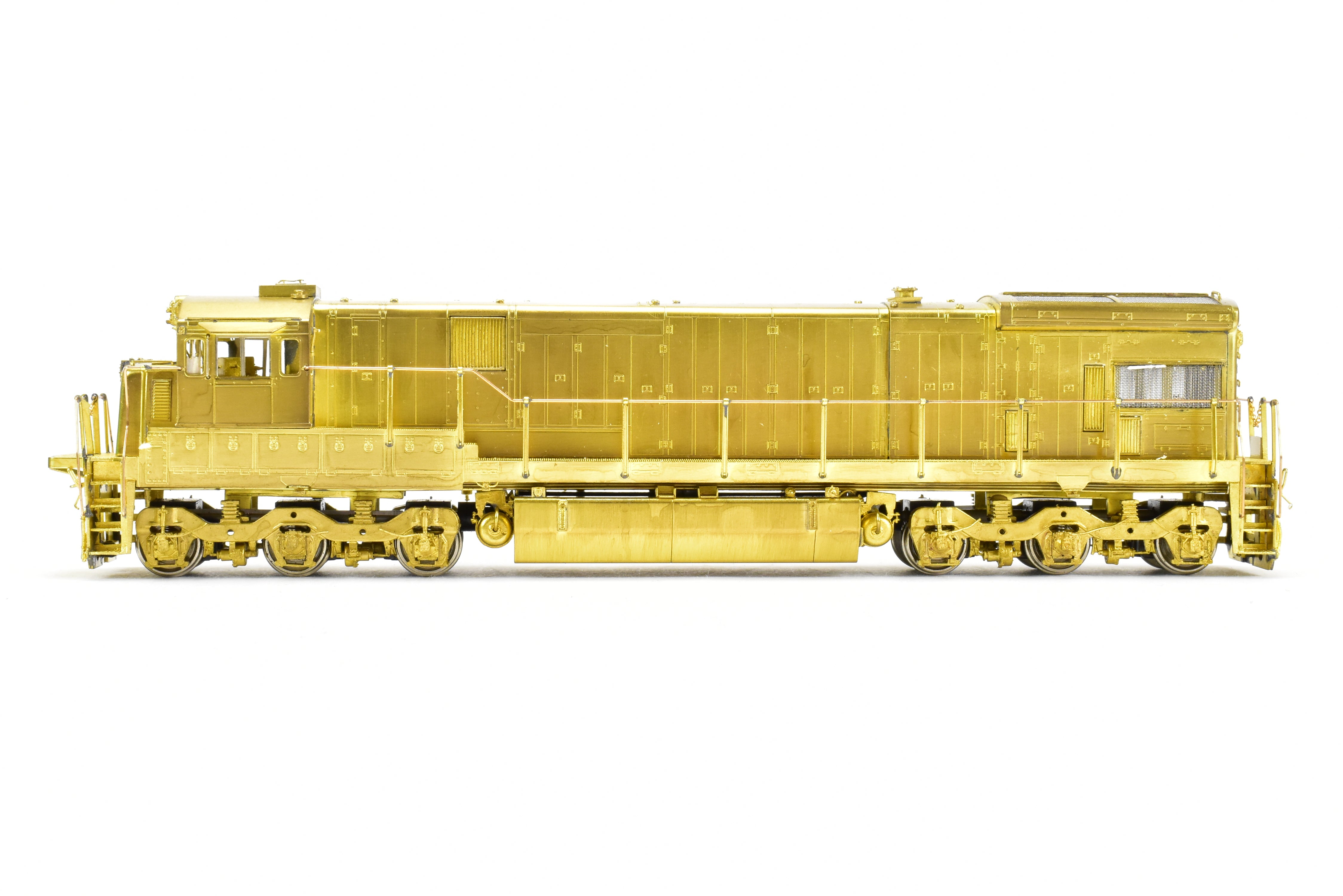 HO Brass OMI GE C30 - 7 Four - Window Cab Locomotive by Overland Models for BN/ATSF