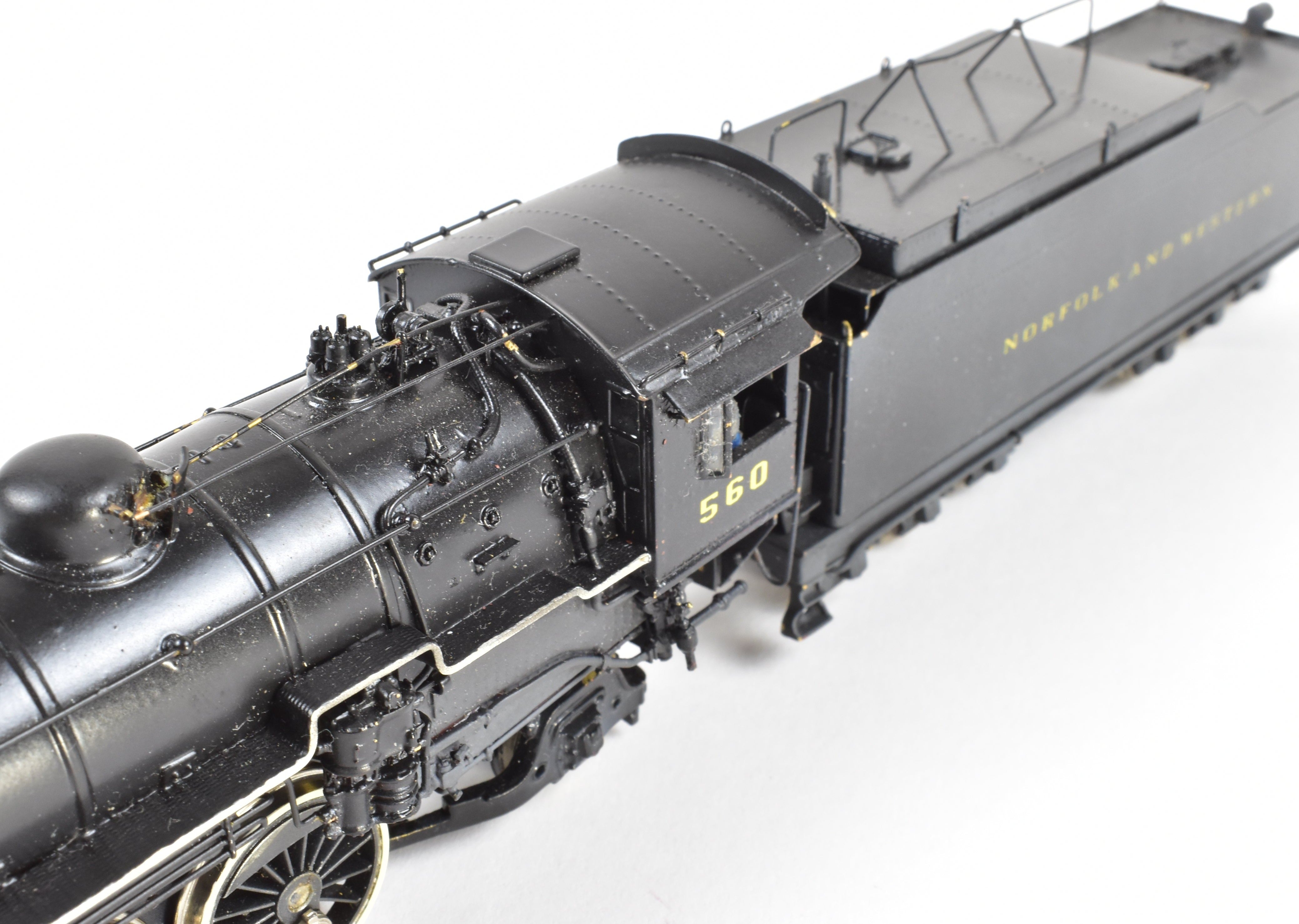 HO Scale Brass Hallmark Models MKT - Missouri Kansas Texas 4-6-2 C/P Pacific Model Train with N&W - Norfolk & Western Decals #560 in ReBoxx Packaging