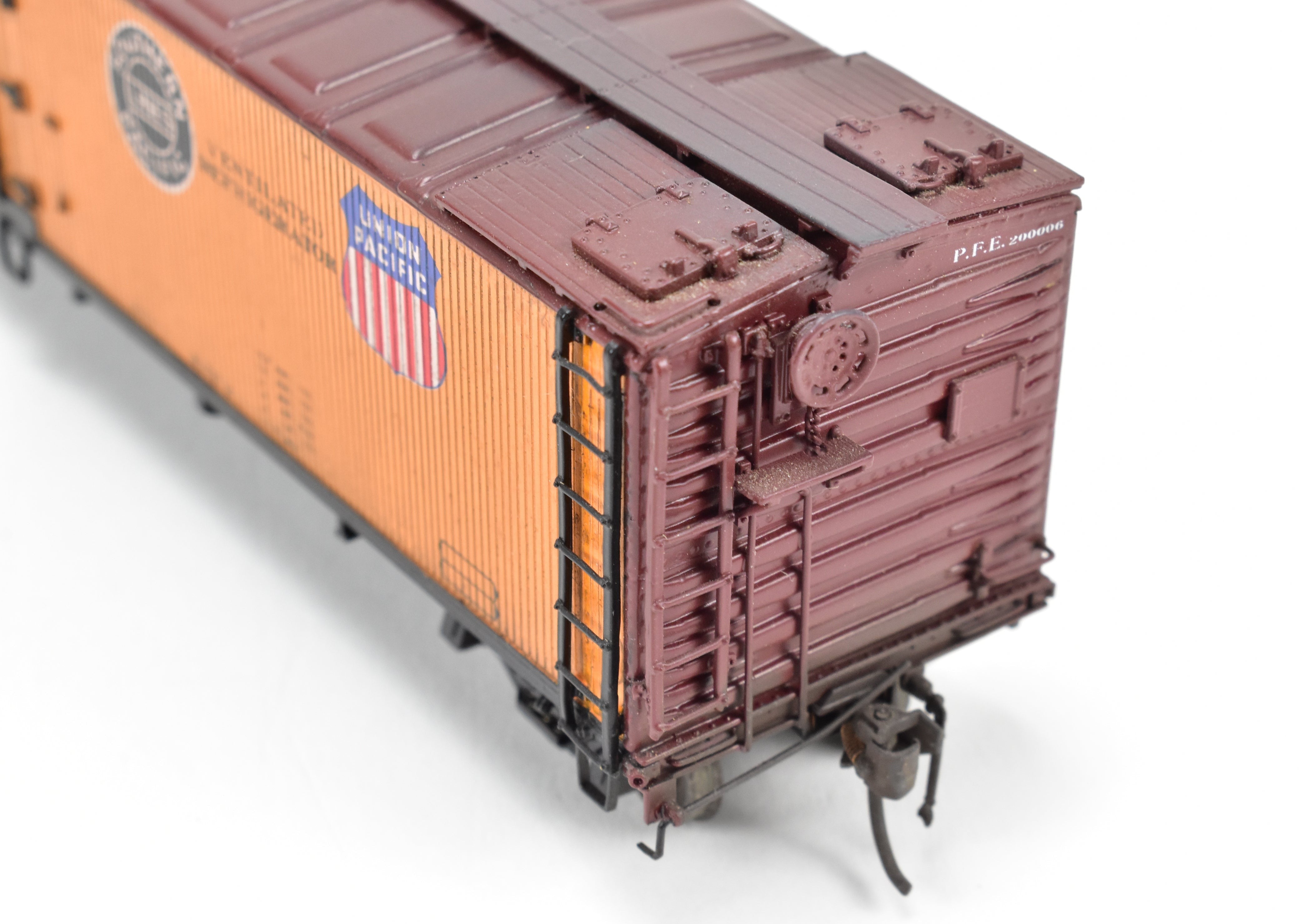 HO Brass Precision Scale Co. 52' R-70-2 Ice Refrigerator Car FP 200006 Weathered