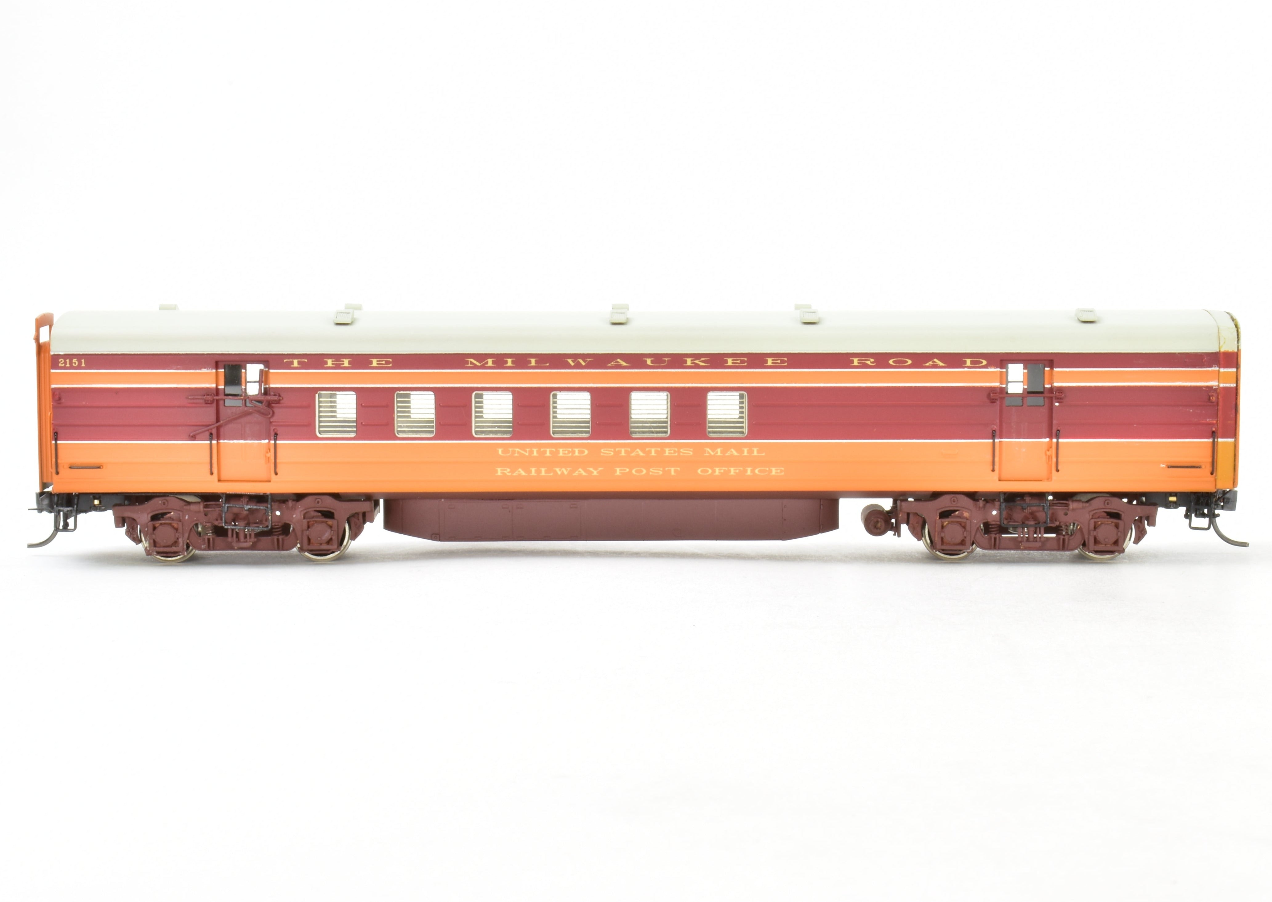 HO Brass Precision Scale Co. 1939 Milwaukee Road Hiawatha 60' Painted Railway Post Office Car