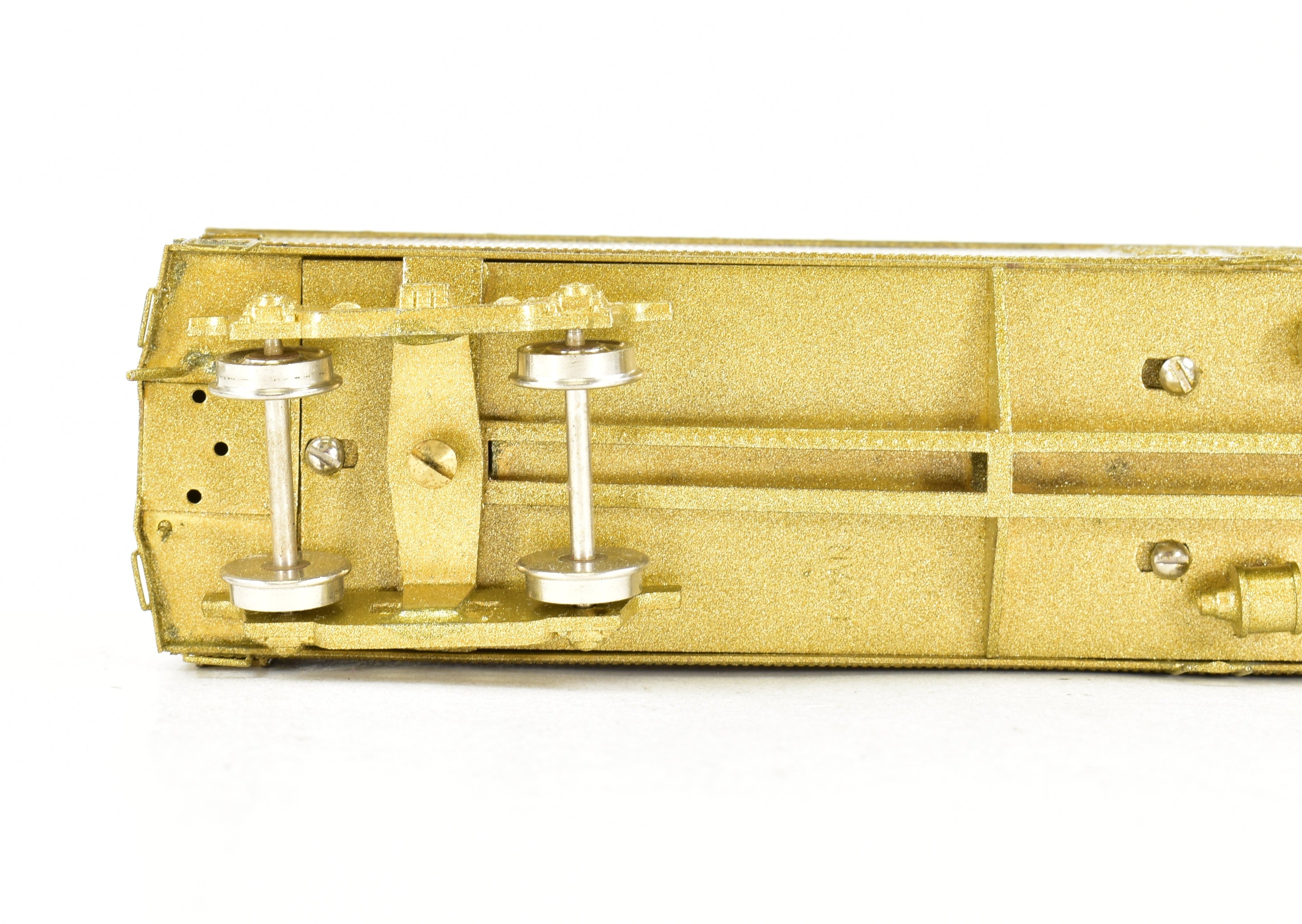 HO Brass Railway Express Agency 50' Wood Express Reefer Model by Trains Inc.