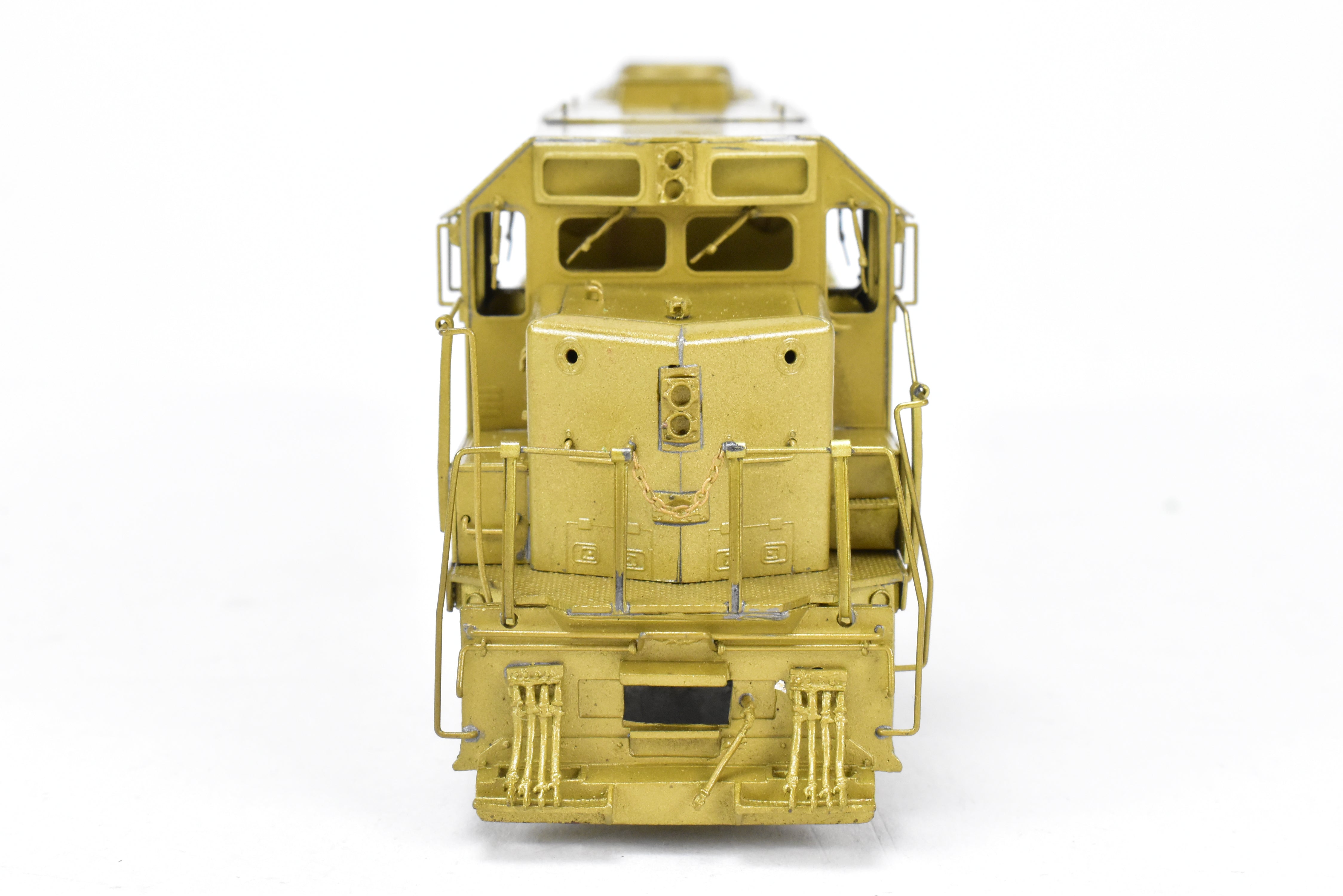 HO Scale Brass Model Train - Overland Models Inc. EMD GP35 Locomotives of Various Roads with Dynamic Brakes and Nose - Mounted Headlight in N Scale