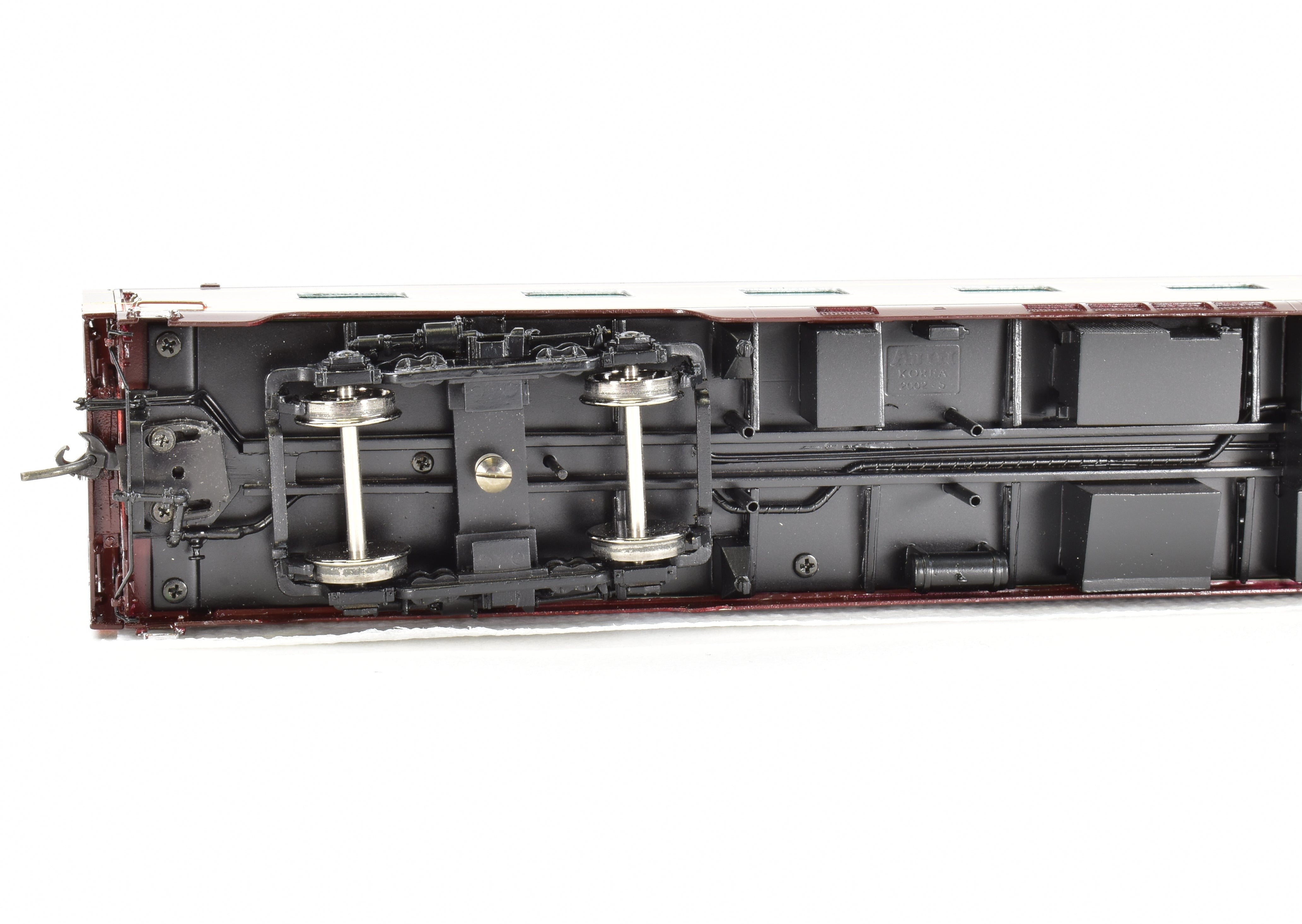 HO Scale Brass Model Train Set - Railway Classics Illinois Central 1942 Panama Limited 10-Car Set with EMD E6 AA Set F/P, Featuring ESU DCC & Sound System
