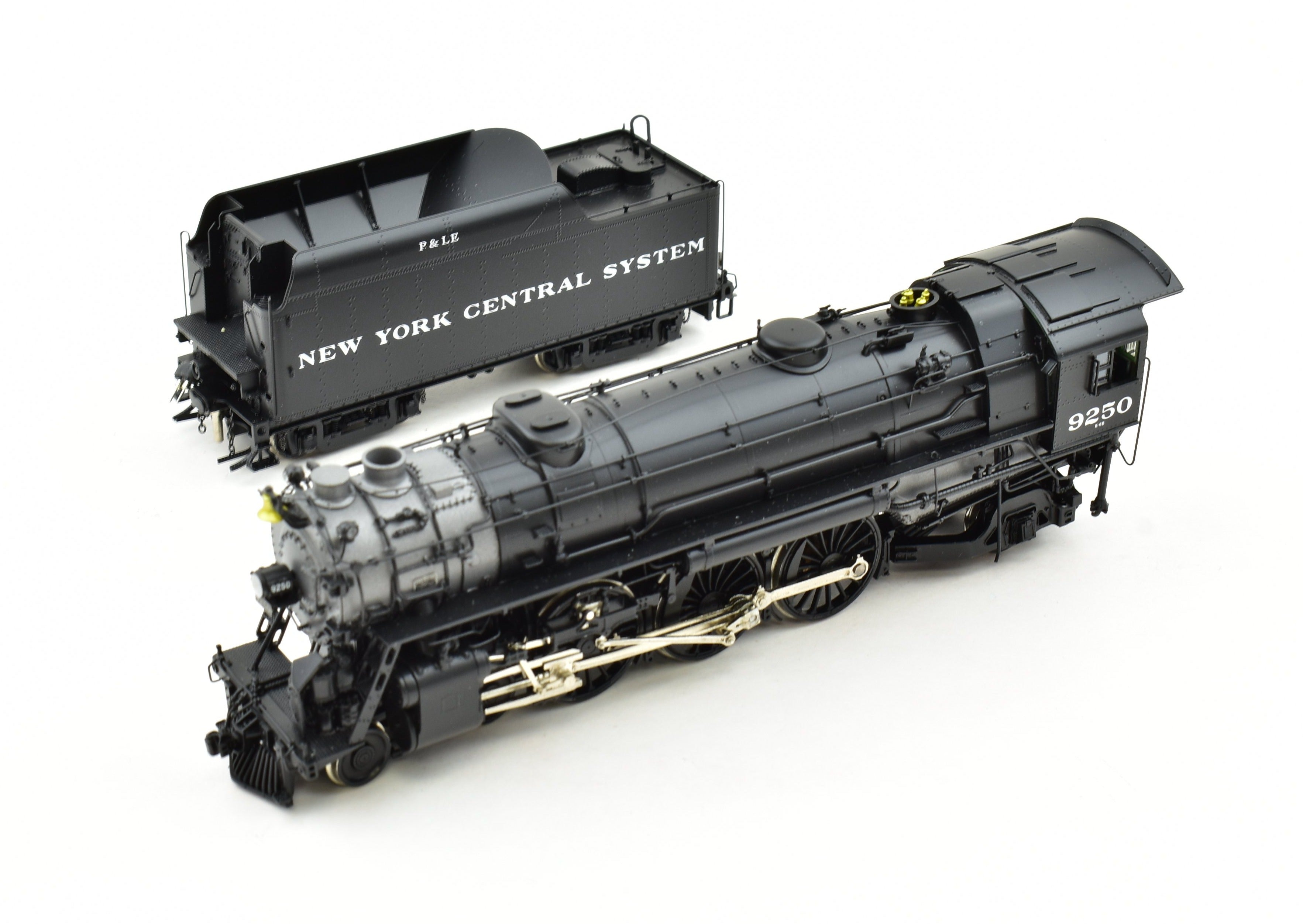High - Quality HO Scale Brass Conventional Key Imports P&LE - Pittsburgh & Lake Erie K - 6b 4 - 6 - 2 Pacific Steam Locomotive FP #9250 Model