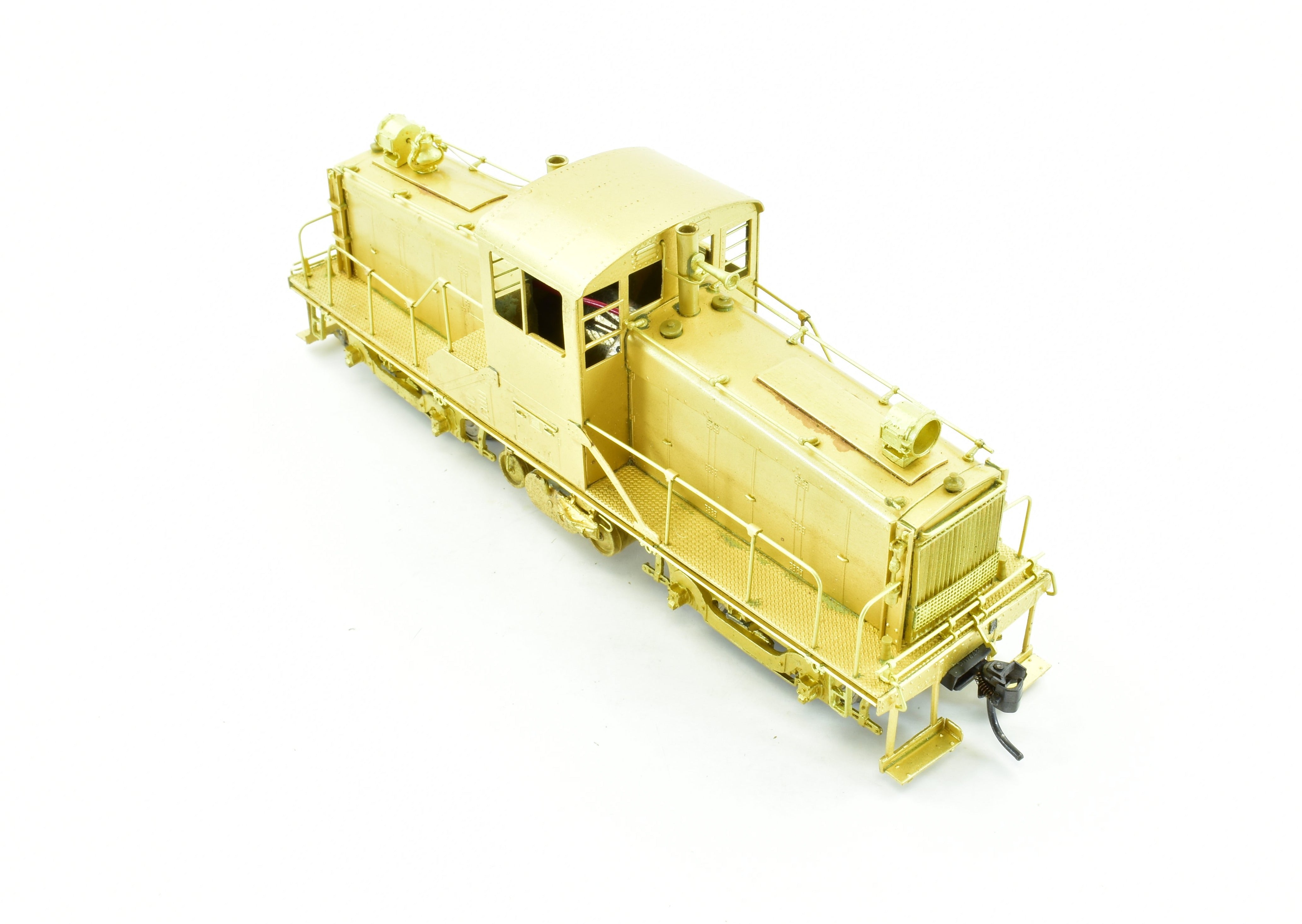 HO Scale Brass Oriental Limited CB&Q - Burlington Route Midwest Locomotive Works 65 - Ton Center - Cab Diesel Switcher Model Train