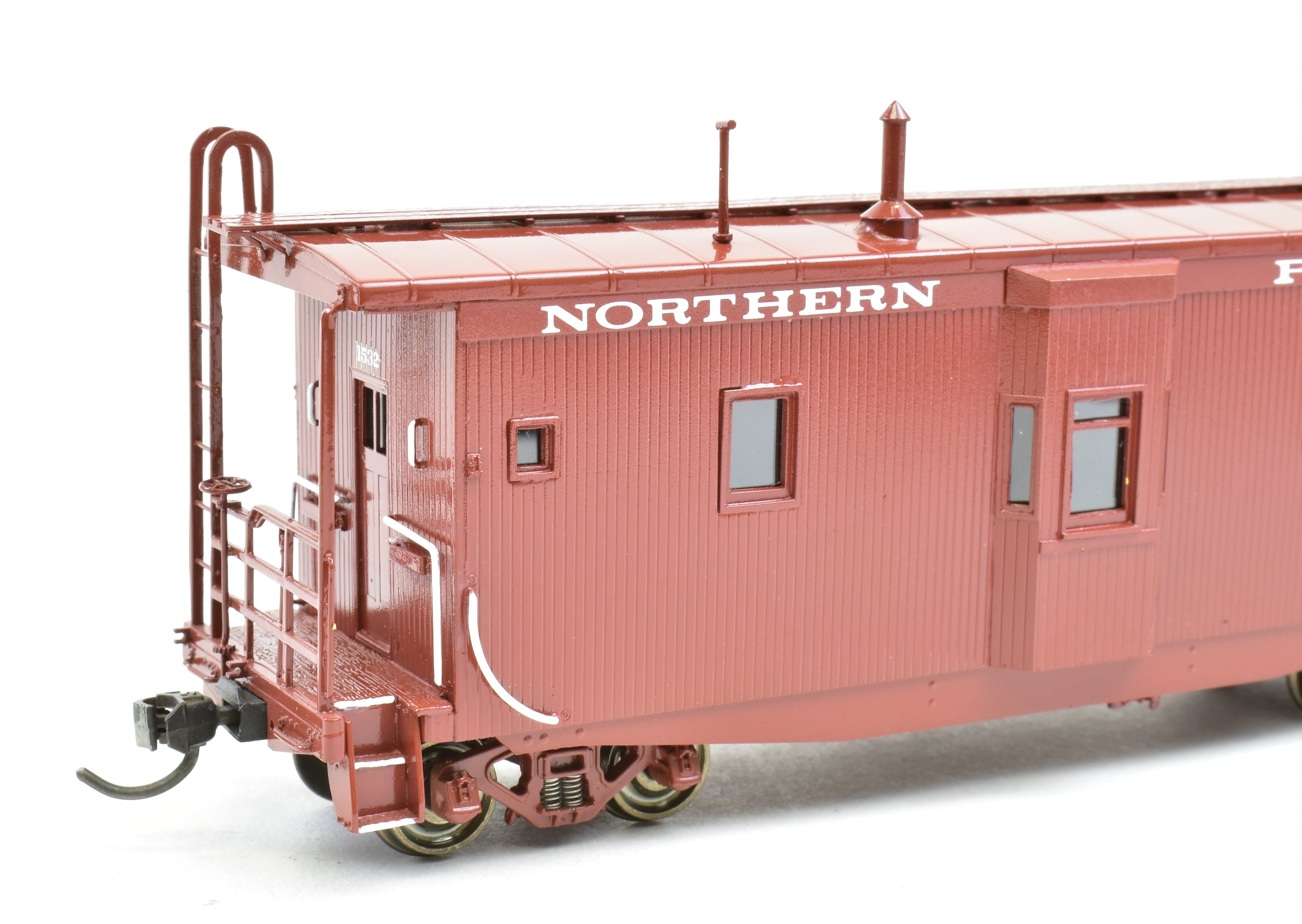 HO Brass OMI NP Northern Pacific Wood Bay Window Caboose Model No. 1532
