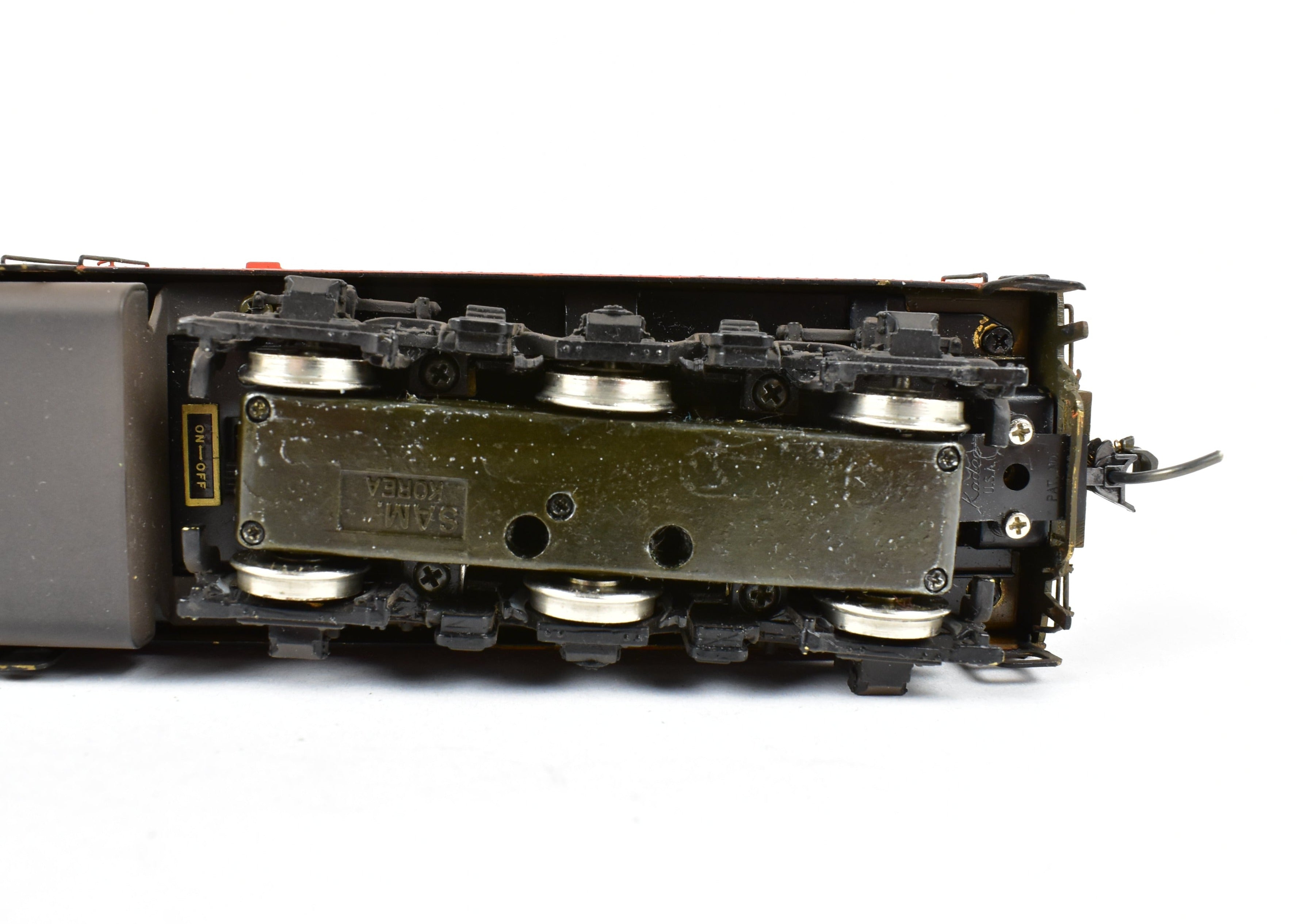 HO Brass Oriental Limited GN - Great Northern EMD E7A 2000 Phase II #512 Factory - Painted Model