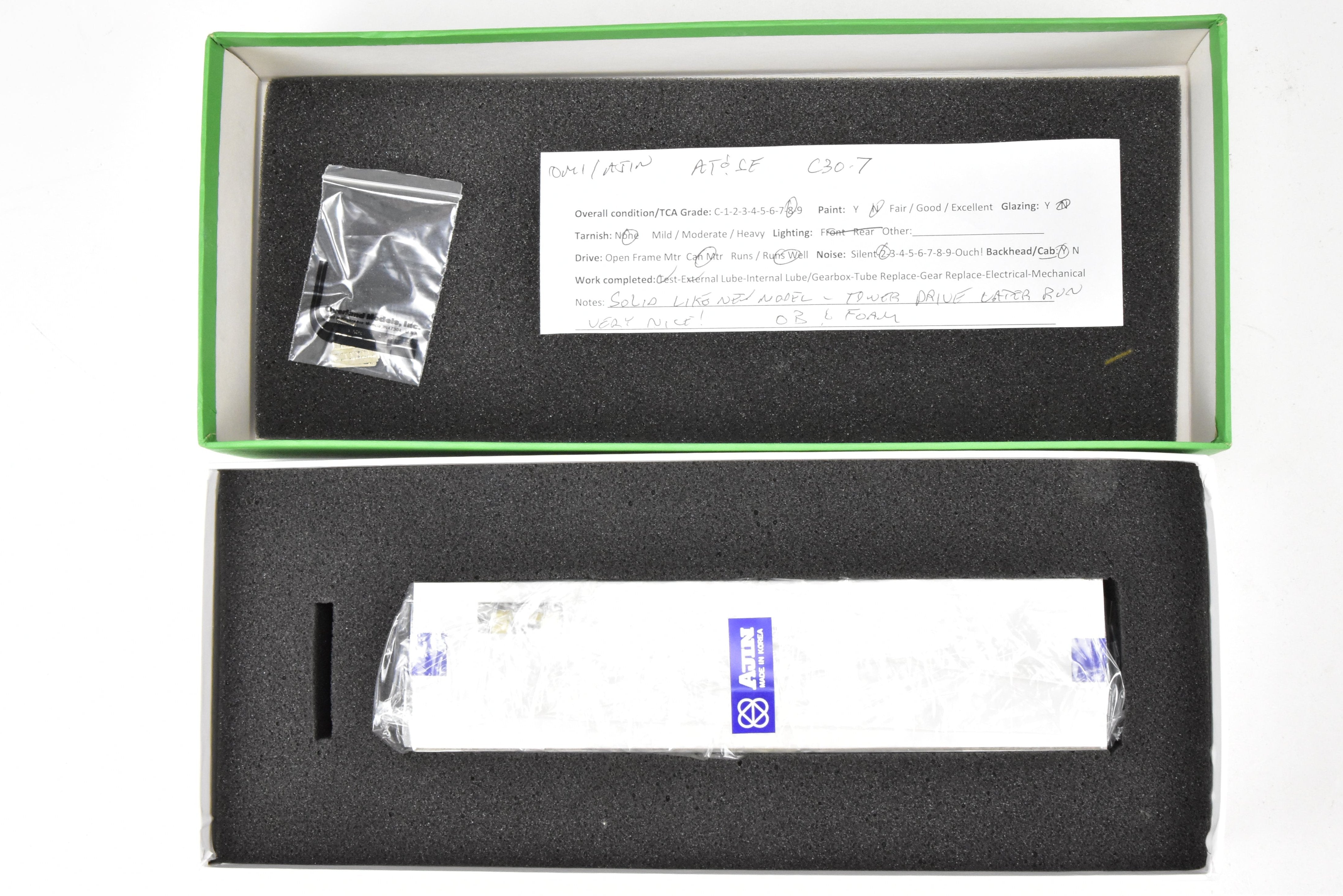 HO Brass ATSF Santa Fe GE C30 - 7 #8123 - 8152 Mid - 80s by Overland Models Inc.