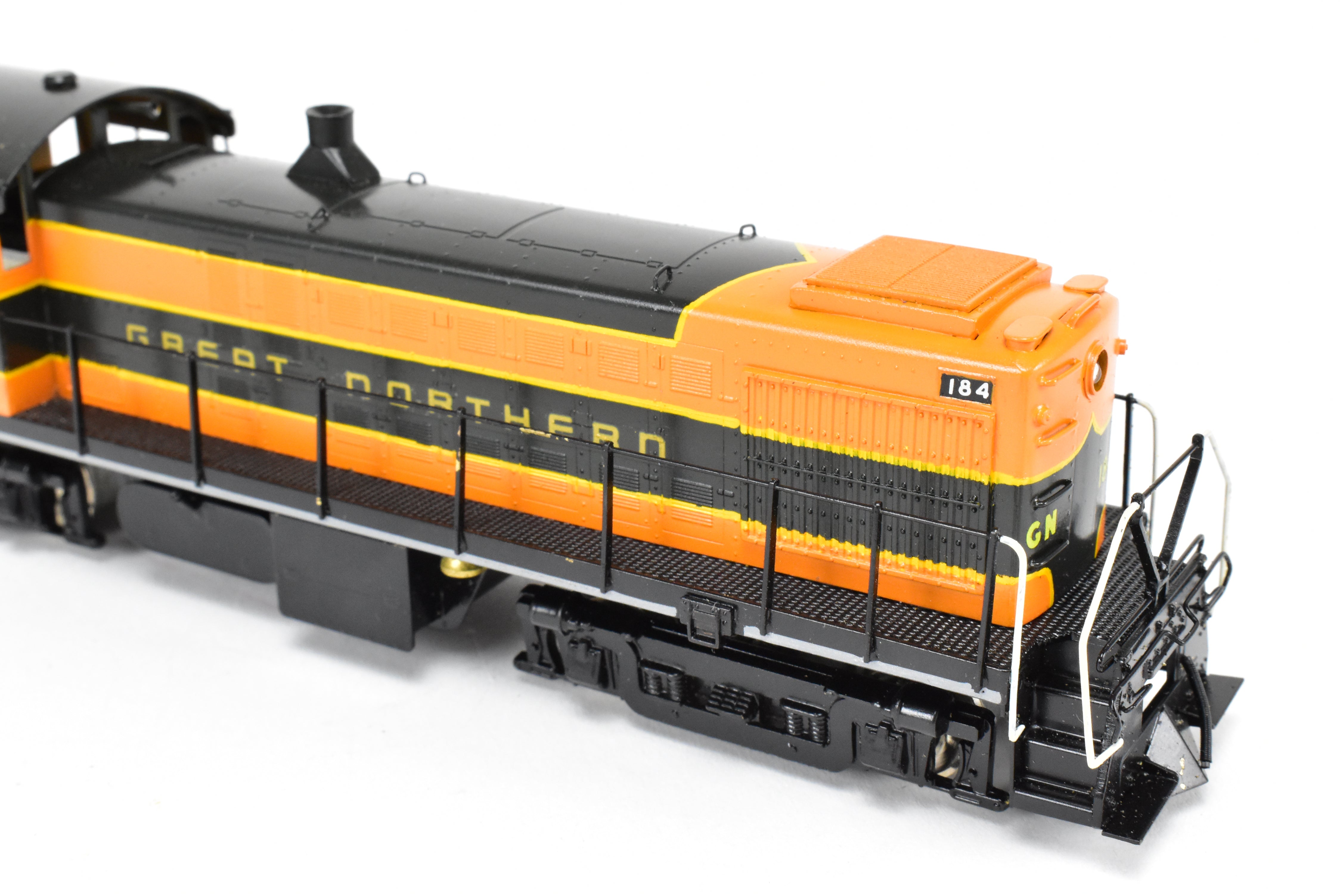 HO Scale Brass ALCO RS-1 Road Switcher Model in Great Northern Green/Orange #184