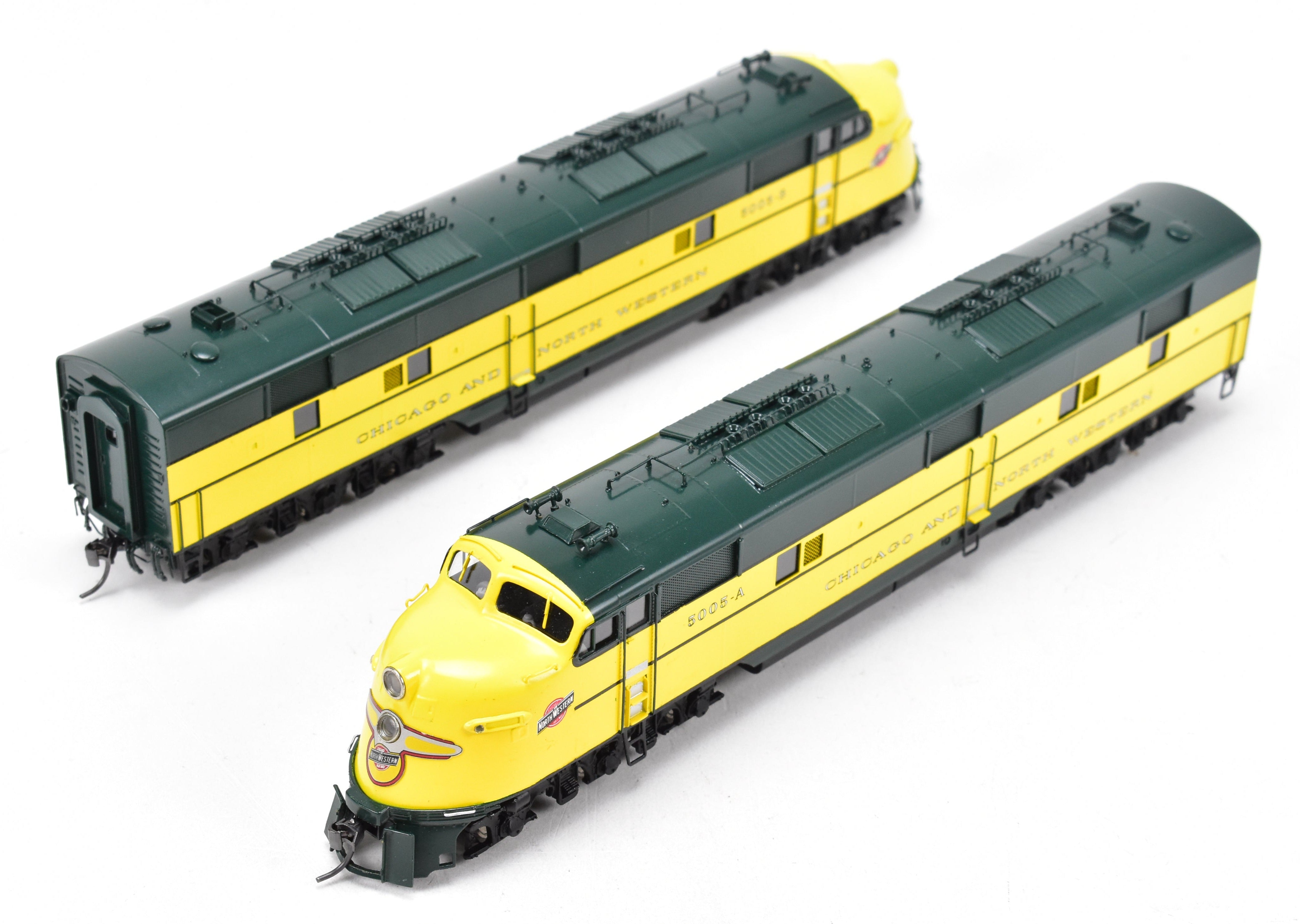 HO Scale Brass CIL - Challenger Imports C&NW EMD E6 A/A Set Locomotives