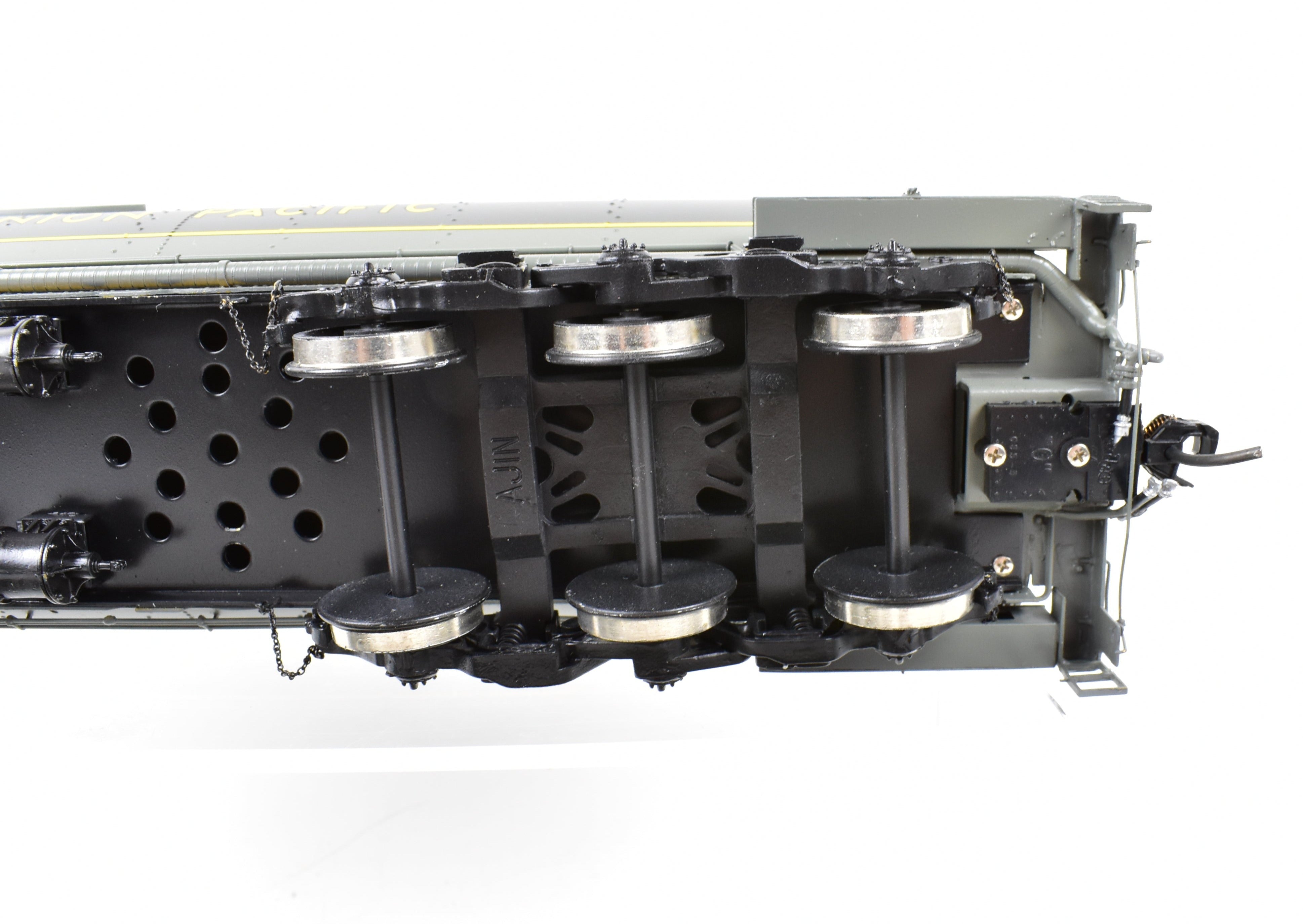 O Scale Brass Model Train - Overland Models, Inc. Union Pacific FEF - 1 4 - 8 - 4 Professional - Painted Locomotive No. 818 by TTG