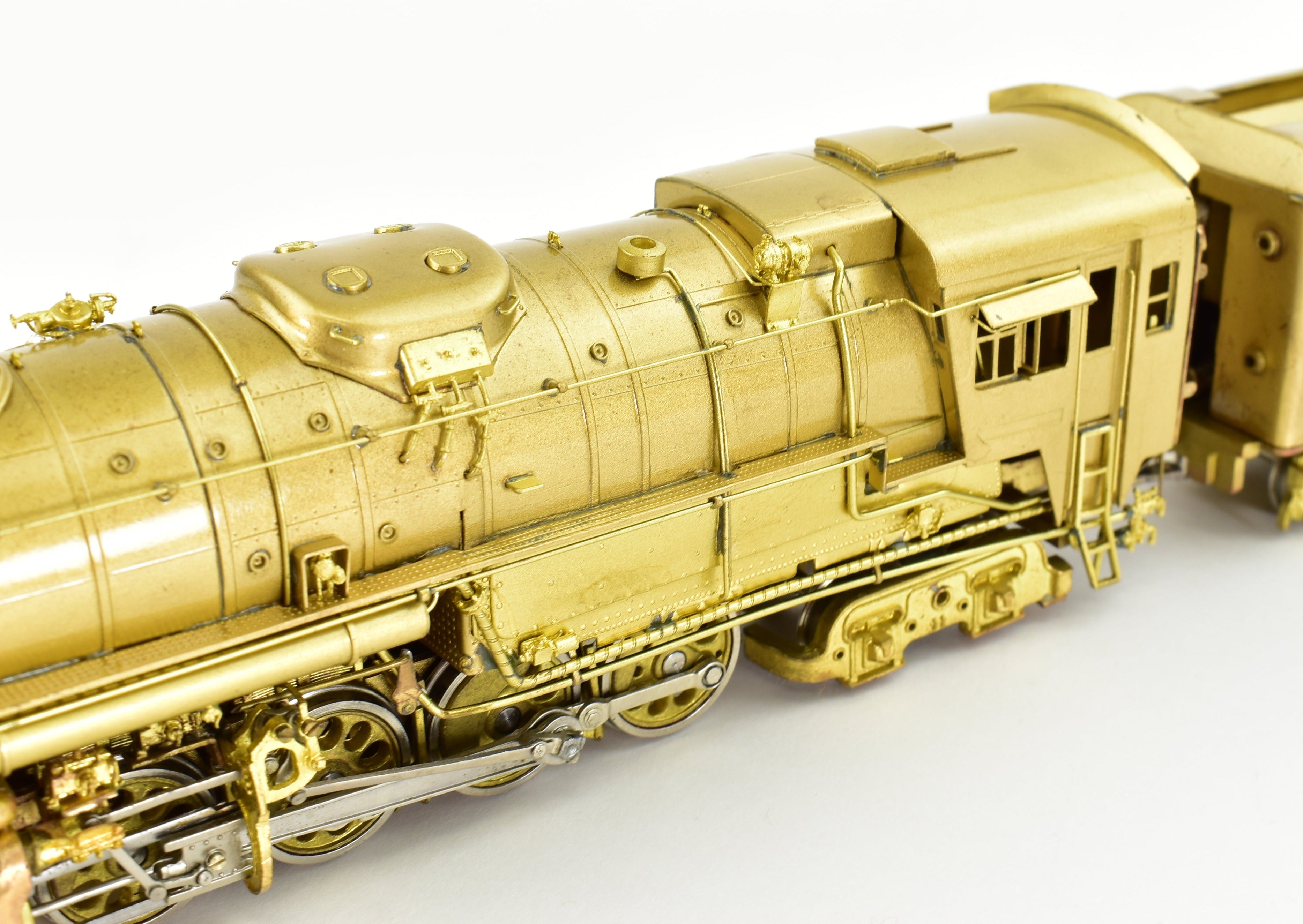 HO Scale Brass Model Train - Westside Model Co. DM&IR - Duluth, Missabe, & Iron Range 2-8-8-4 Yellowstone M-4 Steam Locomotive with Caboose