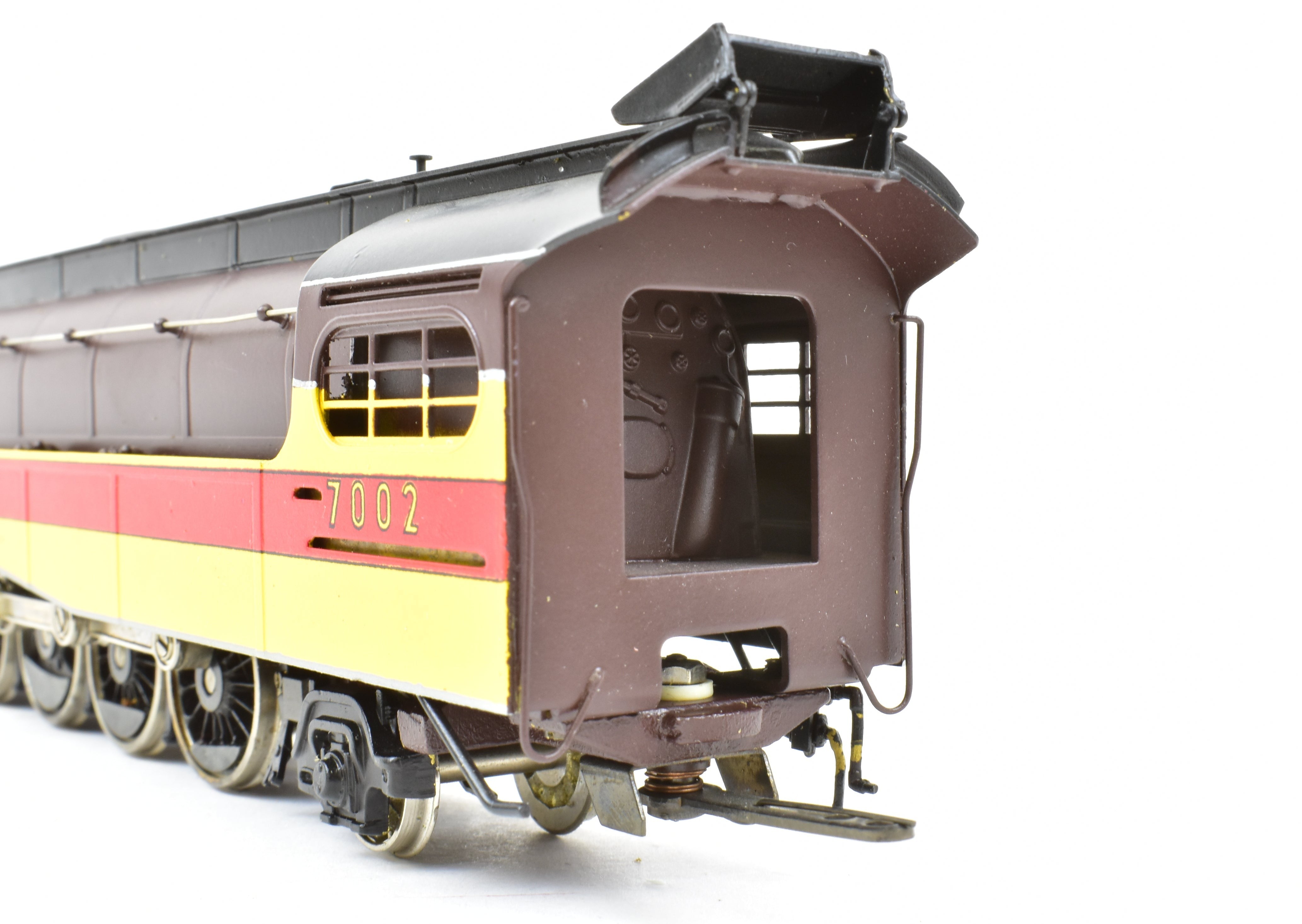 High - Quality HO Scale Brass Balboa Union Pacific 4 - 8 - 2 Steam Locomotive Model #7002 with Factory Painting