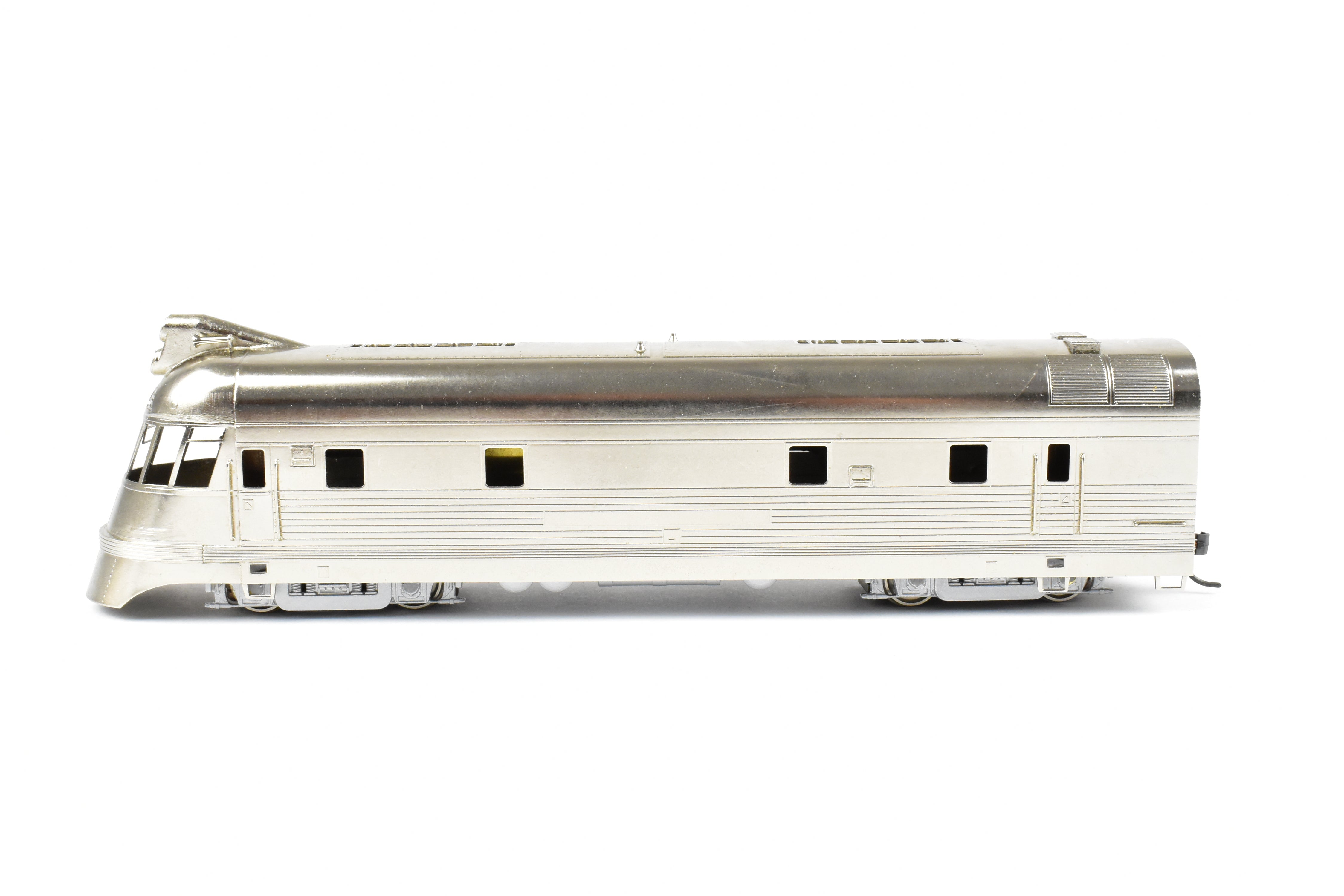 HO Scale Brass Oriental Limited CB&Q - Burlington Route EMC EA Passenger Locomotive