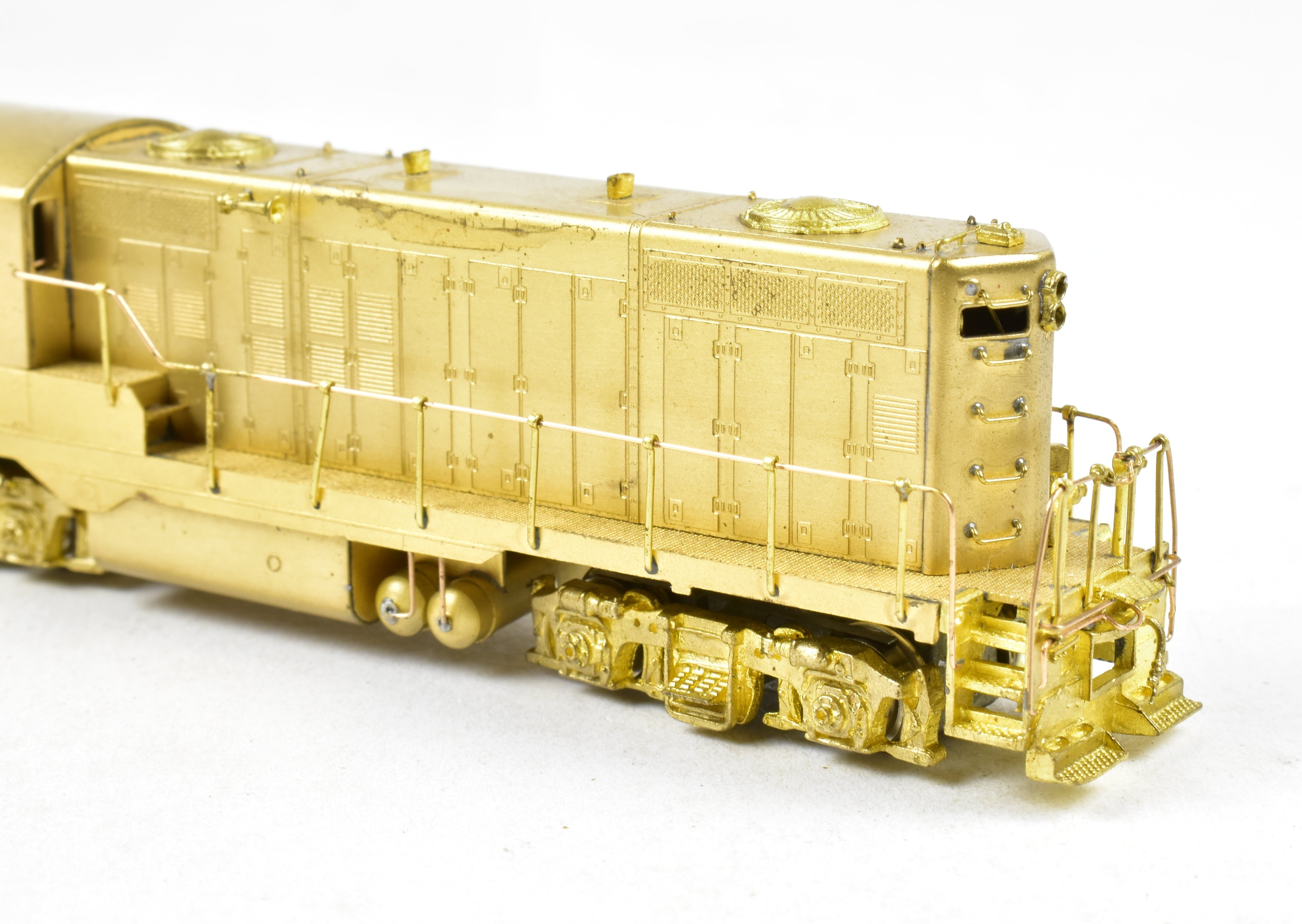 N Scale Brass Hallmark EMD GP - 9 Standard with Removable Dynamic Brakes