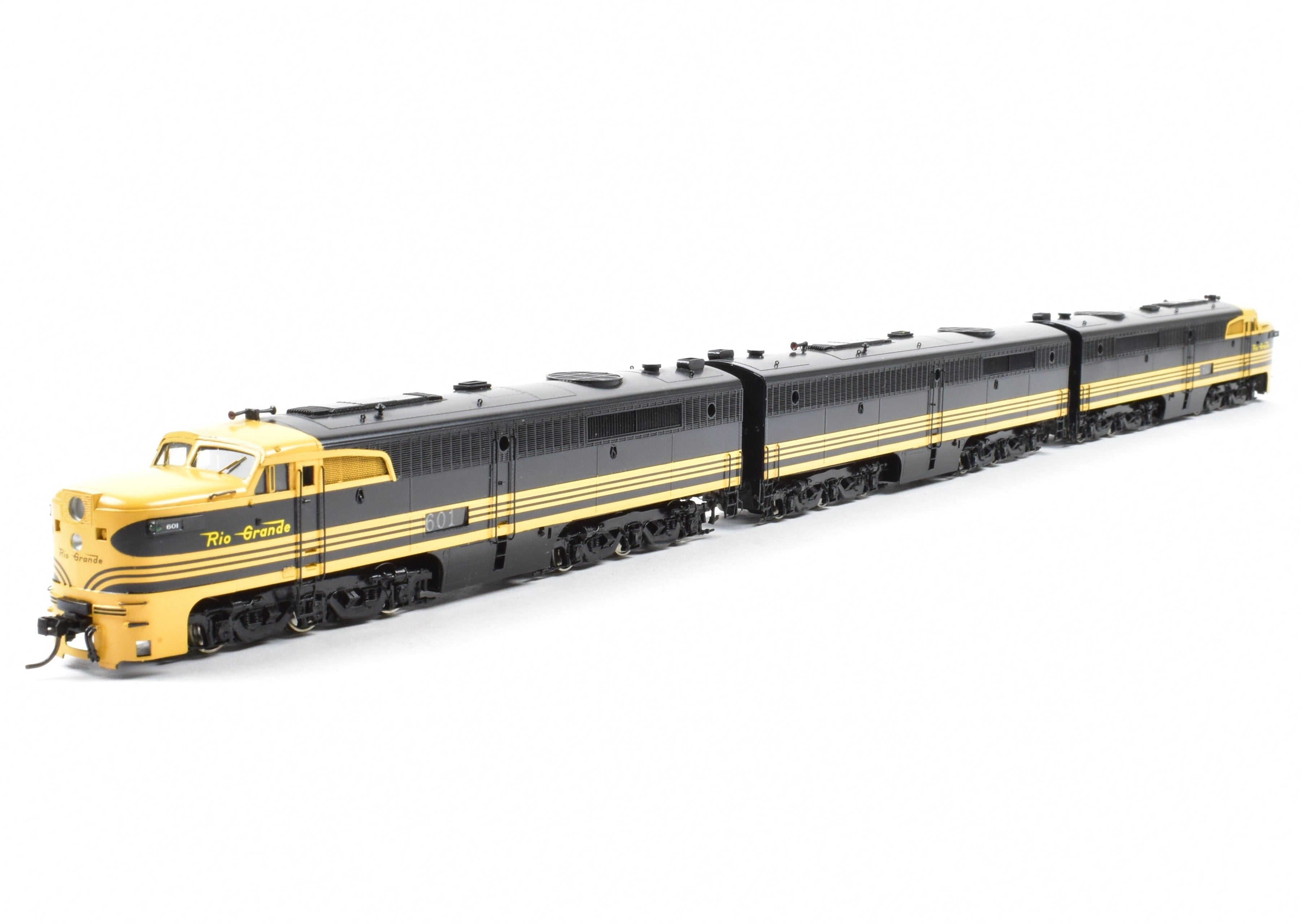 HO Scale Brass Model Train Key Imports D&RGW - Denver & Rio Grande Western Alco PA A/B/A Set Locomotive in Black and Yellow Color Scheme