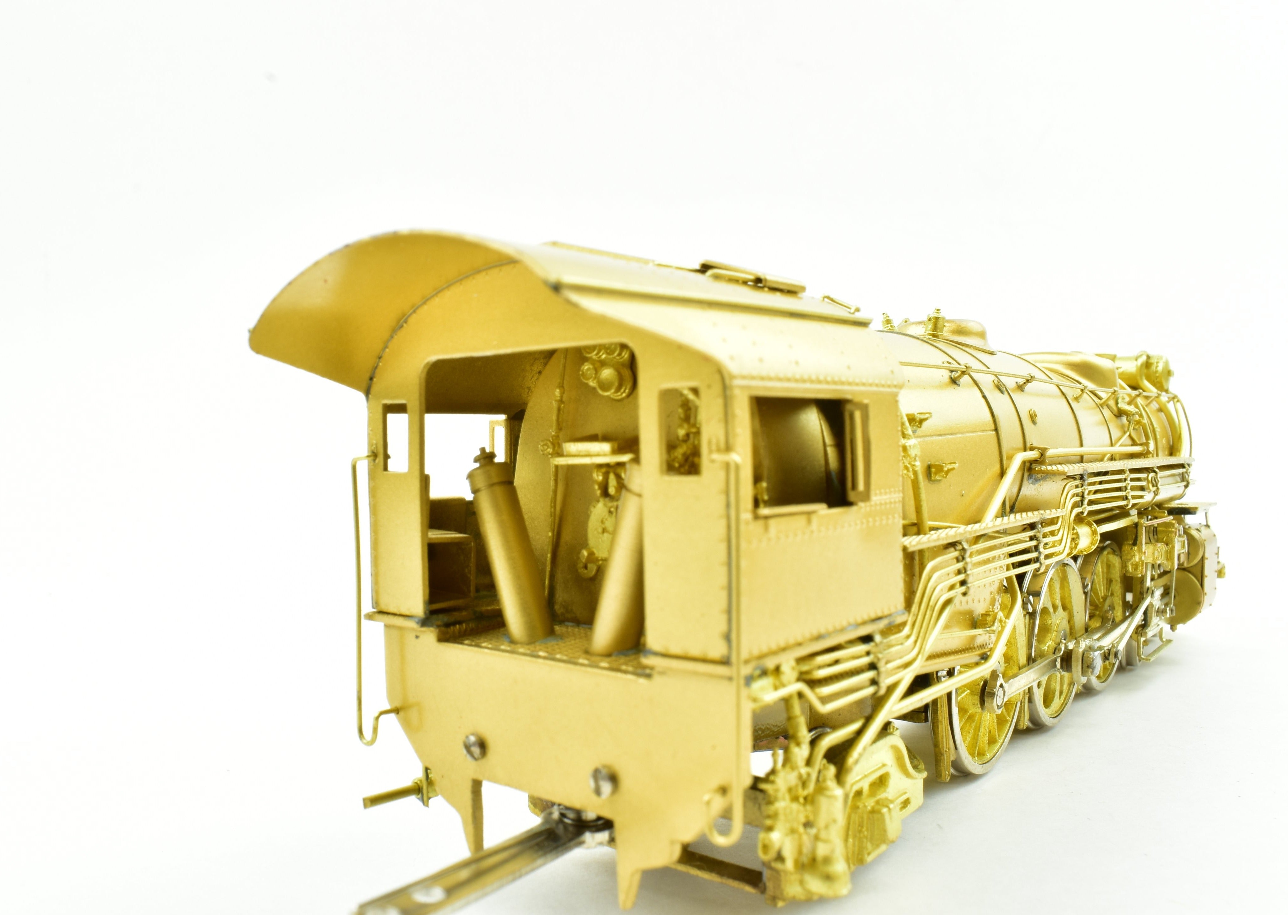HO Scale Brass Key Imports Erie Railroad K - 5a 4 - 6 - 2 Pacific Steam Locomotive Model from 1941 Era